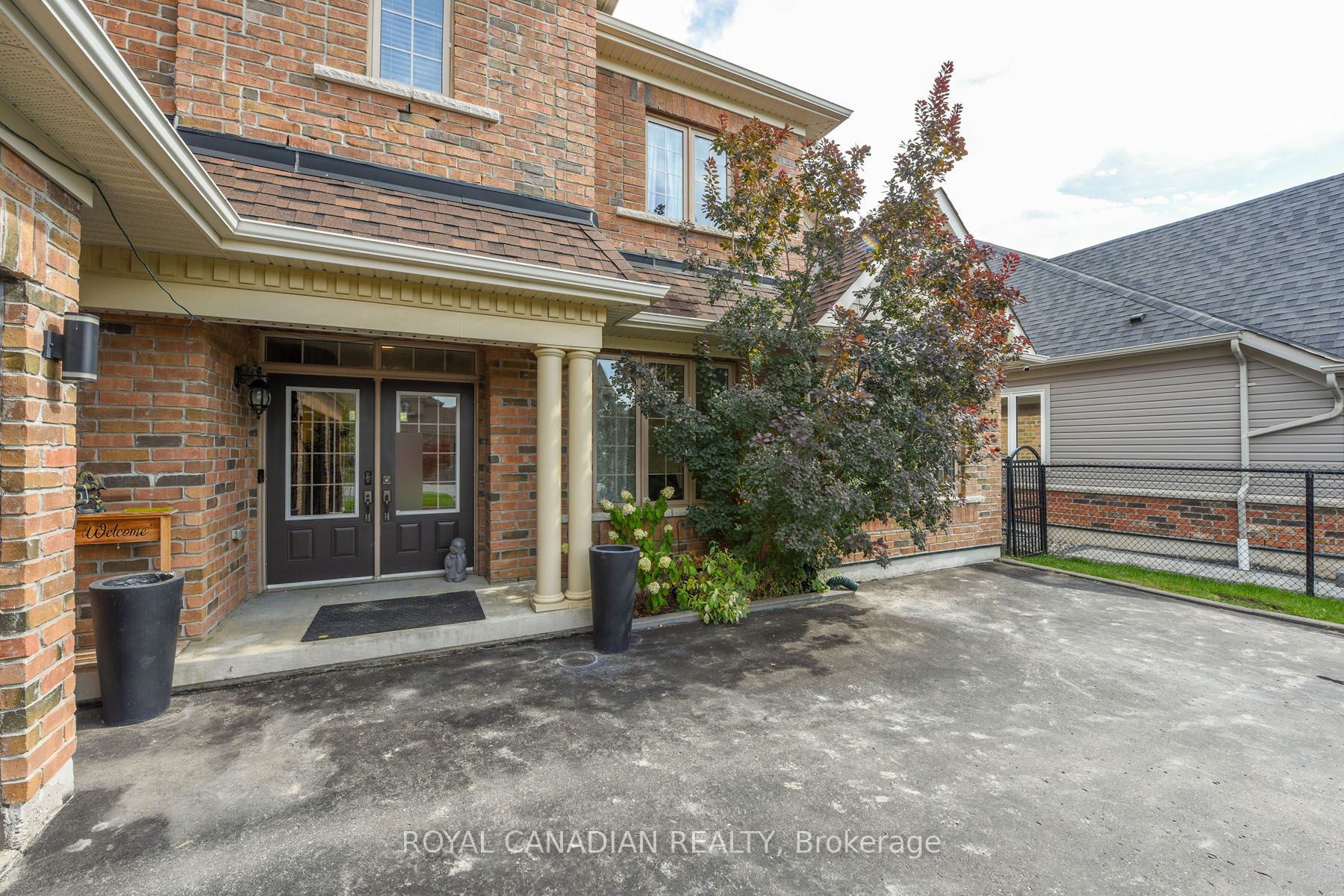 45 Benson Ave
