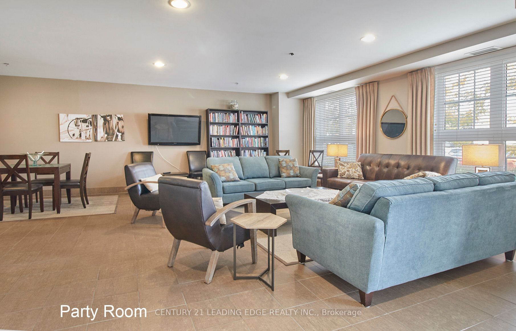 148 Third St, #207