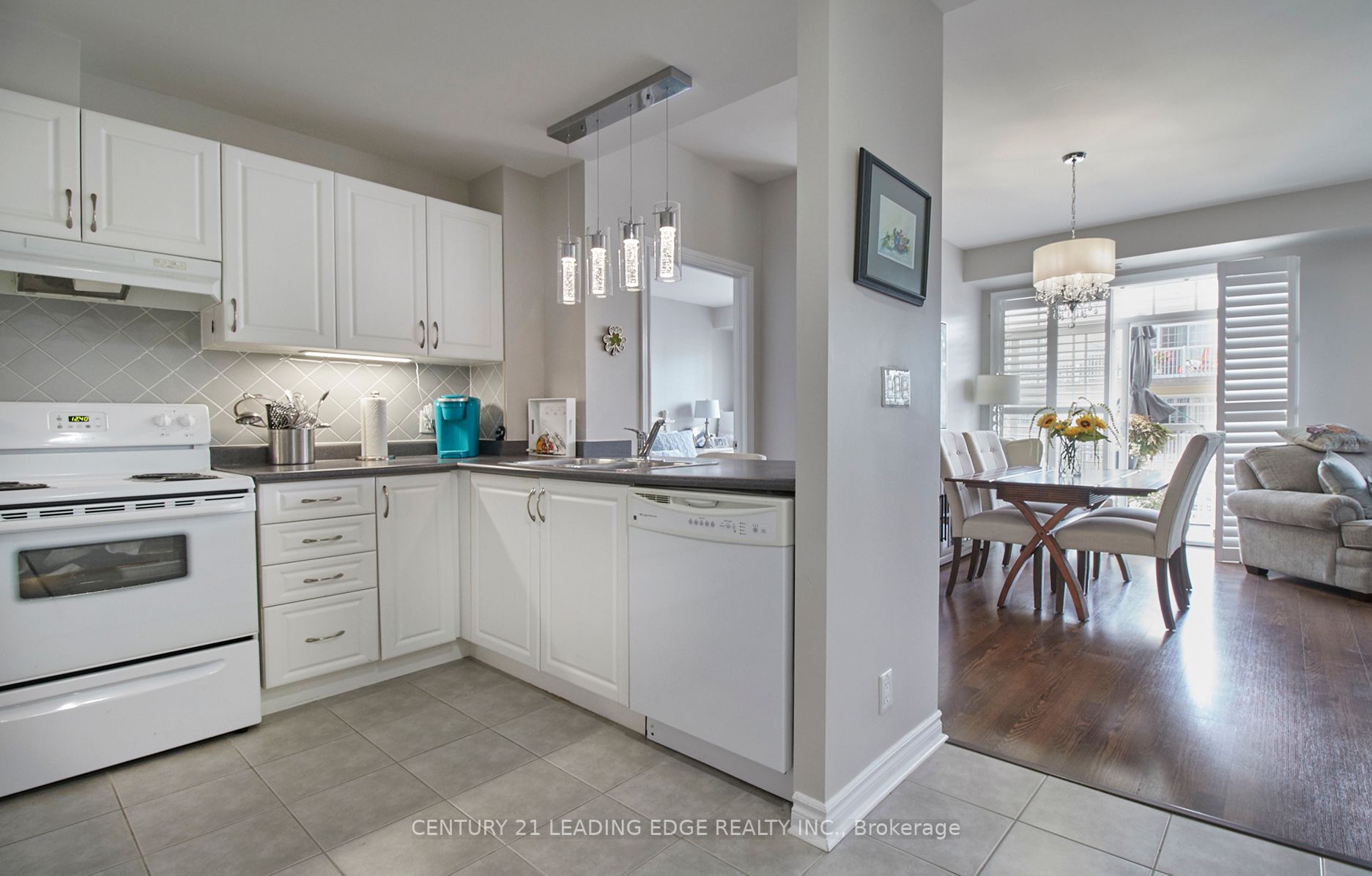 148 Third St, #207