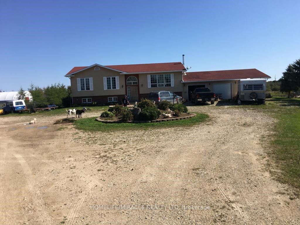295649 Eighth Line