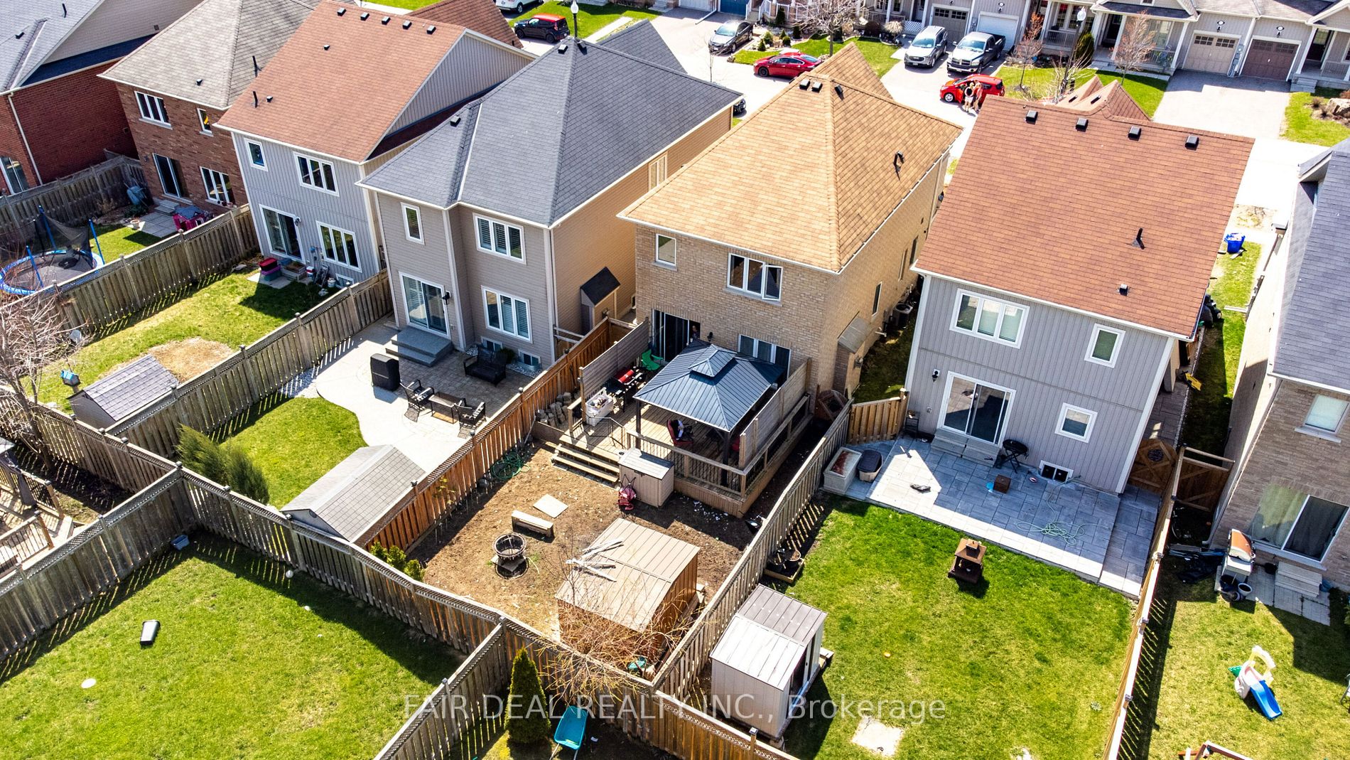 653 Baldwin Cres