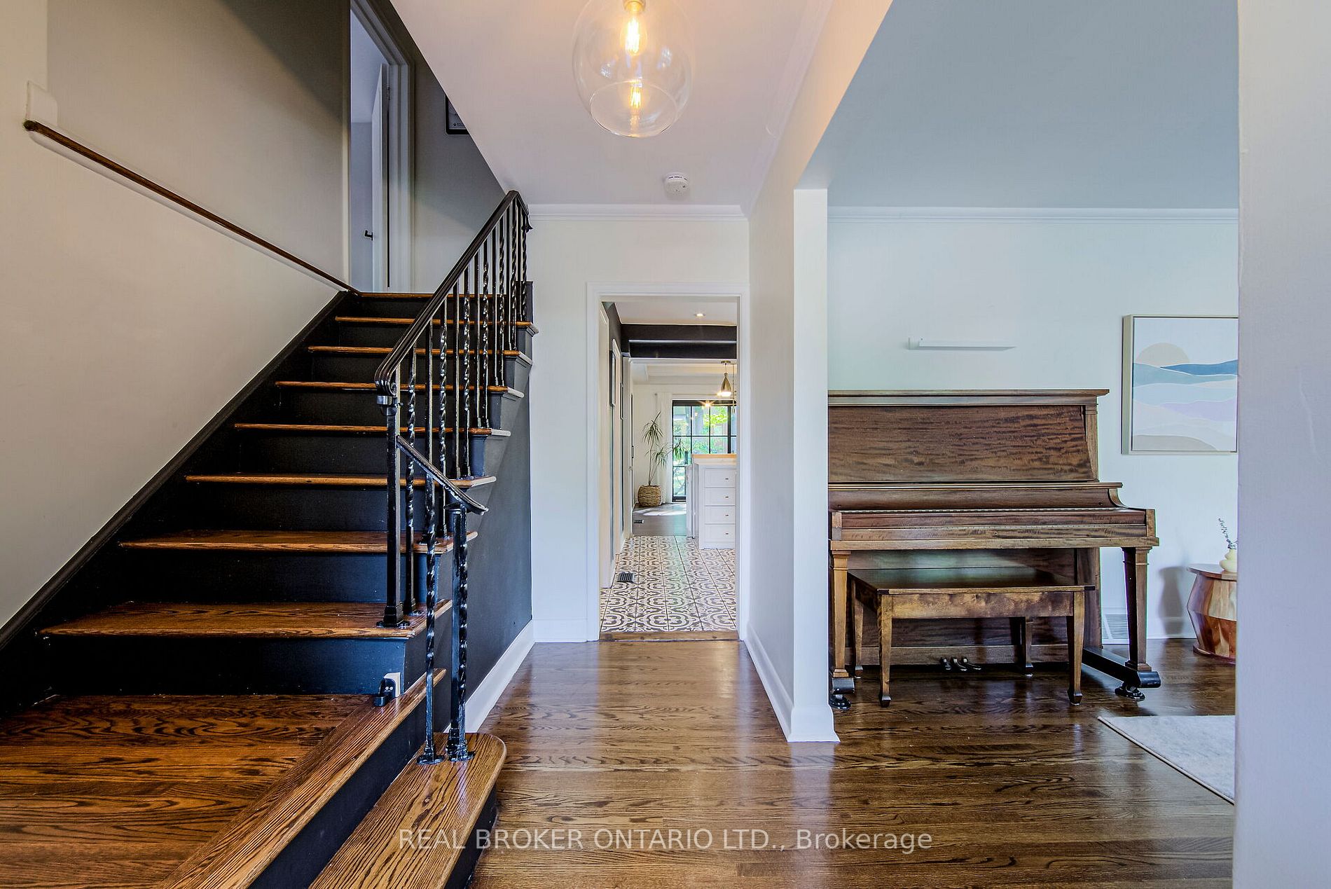269 Southwood Dr