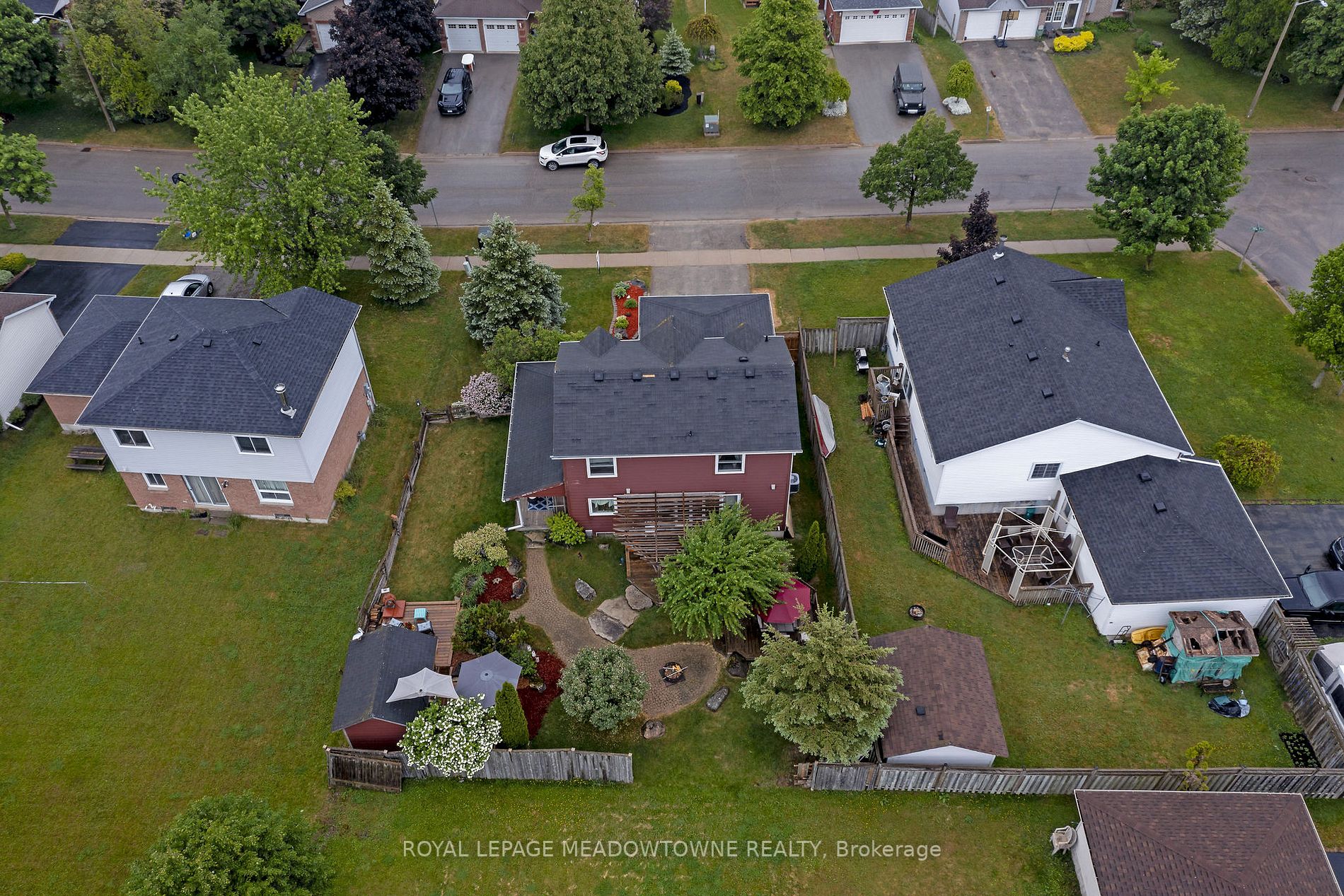 144 Leeson Street S
