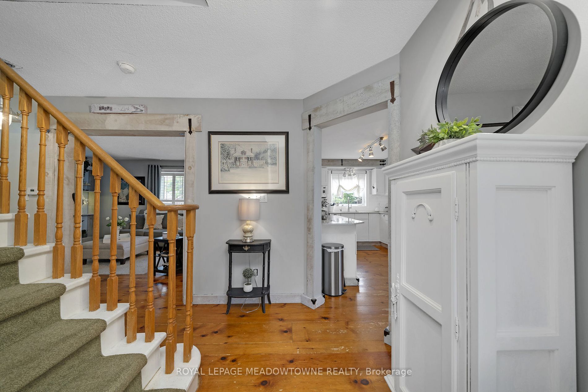 144 Leeson Street S