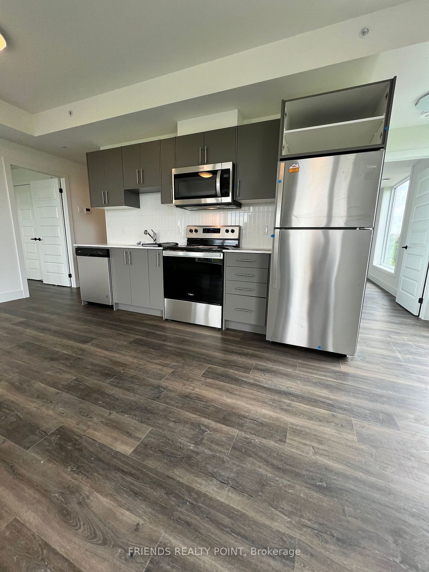103 Roger Street, #602