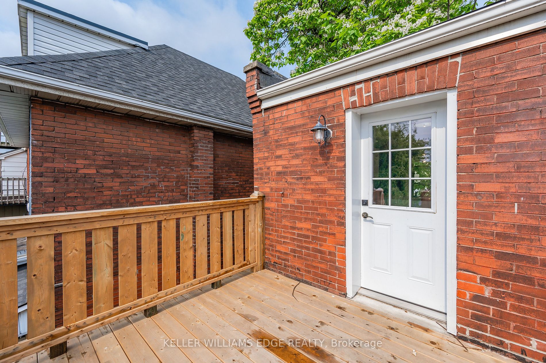140 Gage Ave N