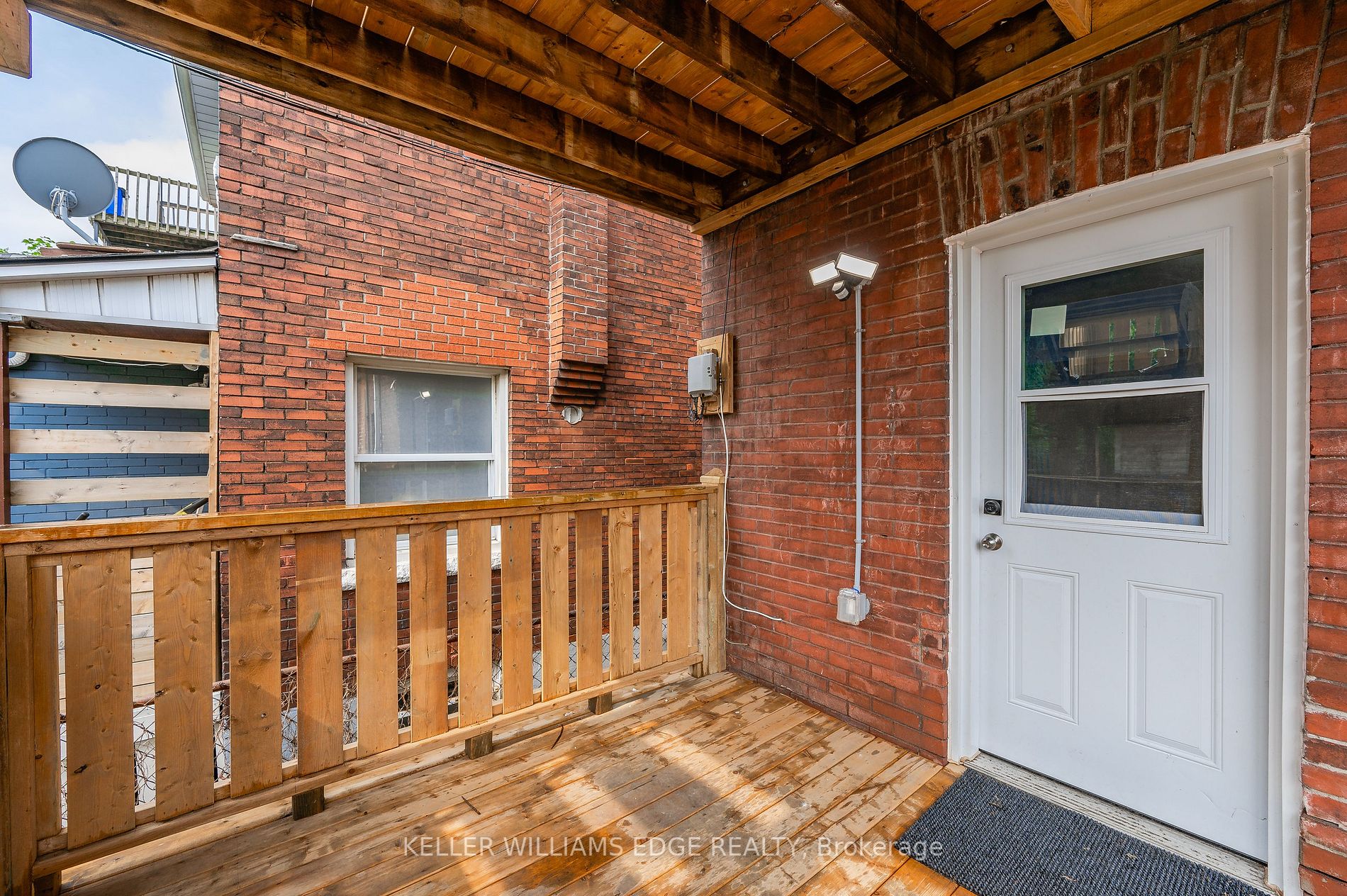 140 Gage Ave N
