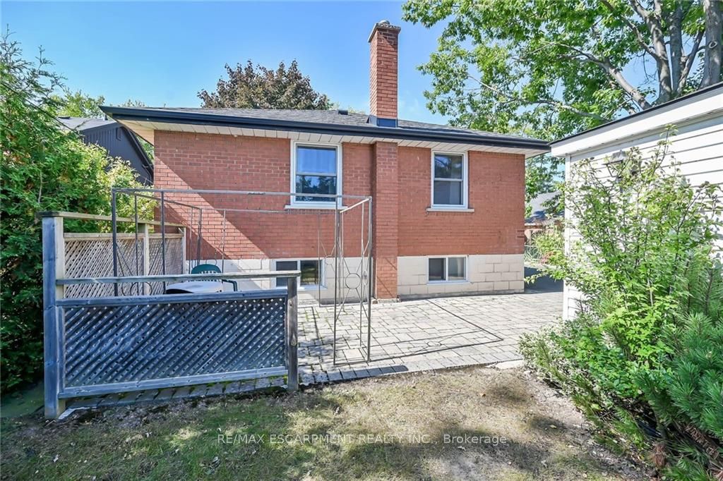 215 Upper Paradise Rd