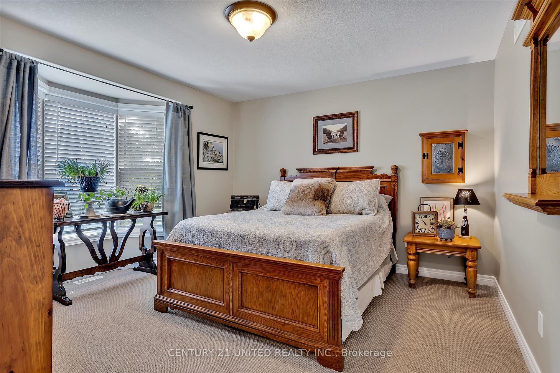 15 Brackendale Trail