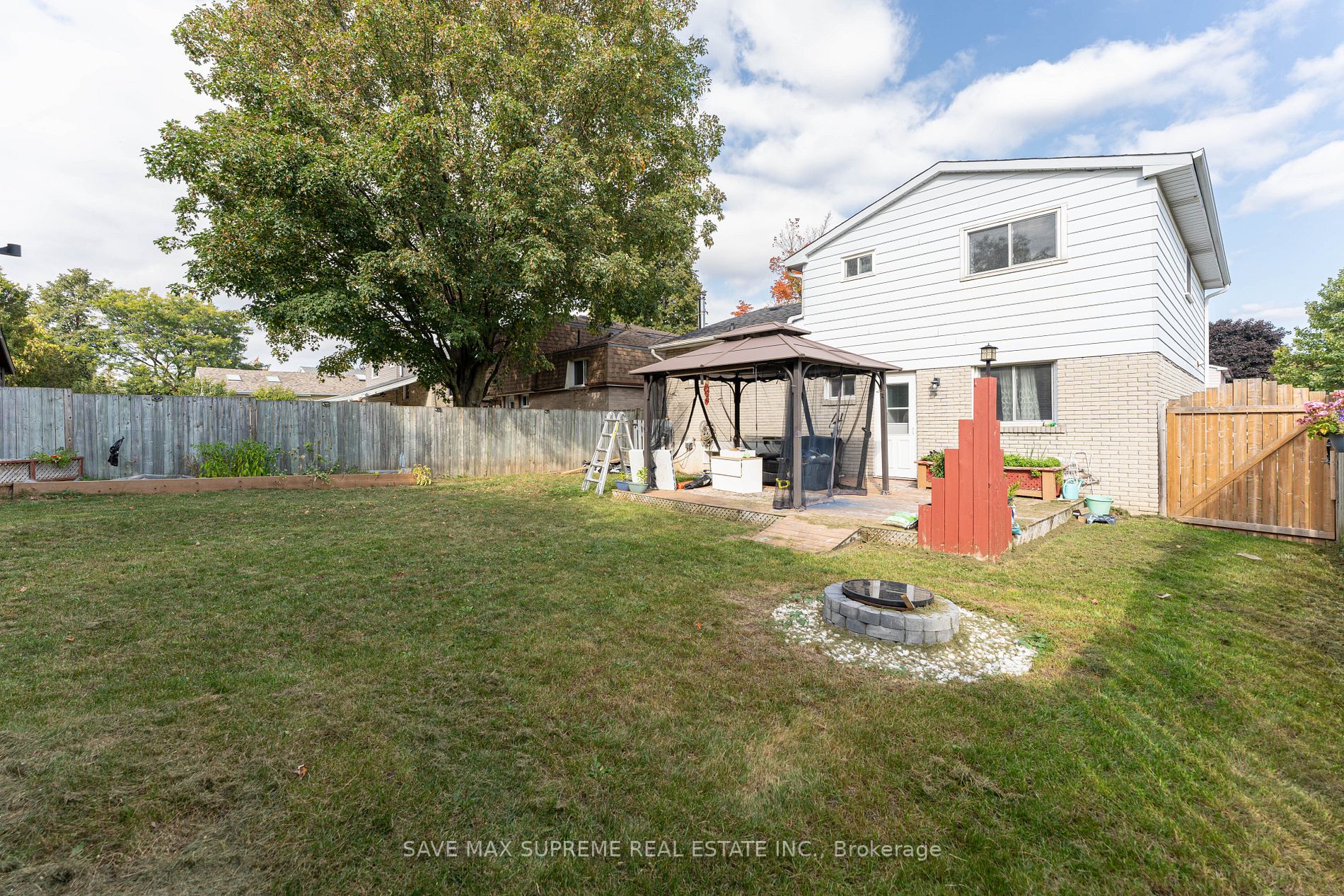 1756 Briarwood Dr