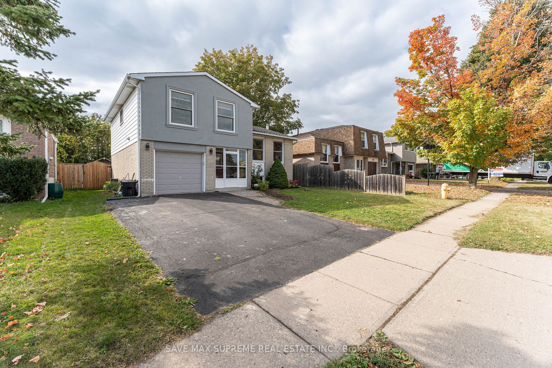 1756 Briarwood Dr