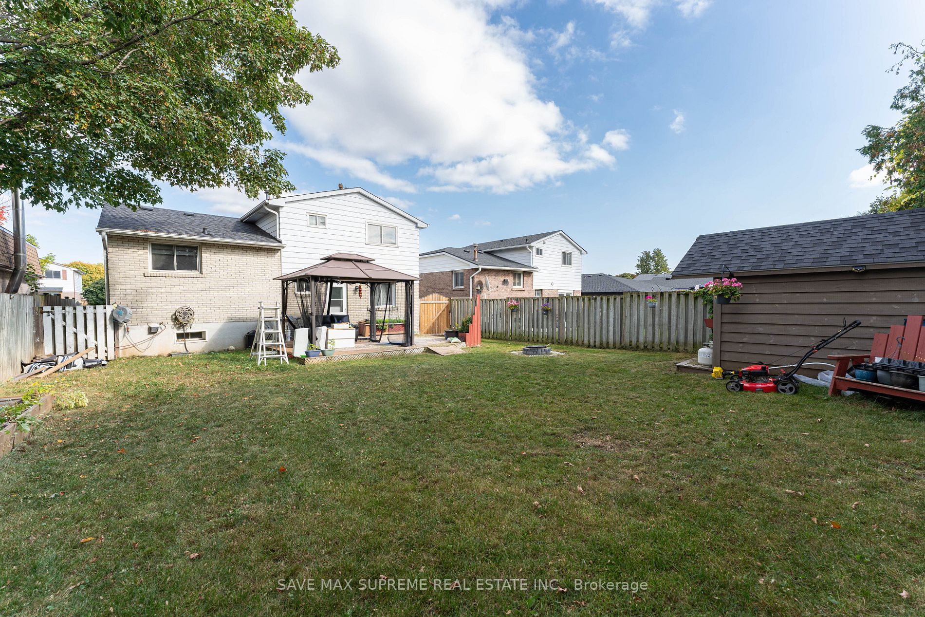 1756 Briarwood Dr