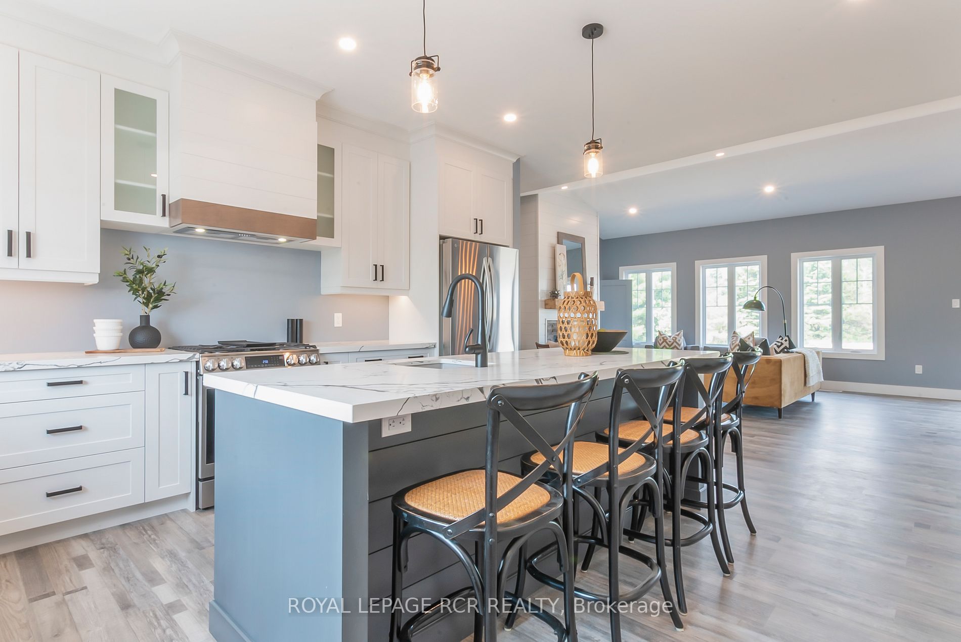 473469 County Rd 11