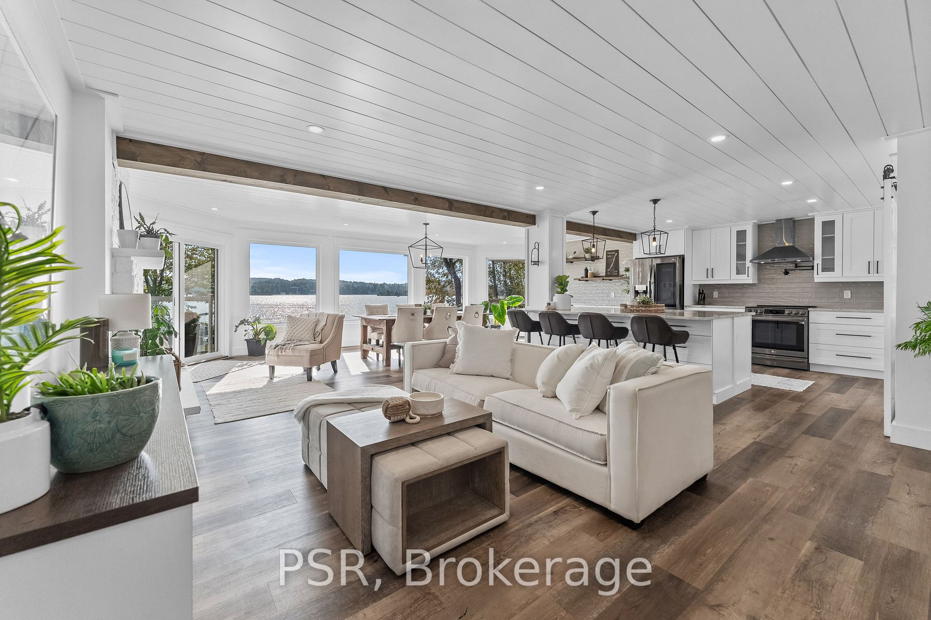 299 Gifford Dr