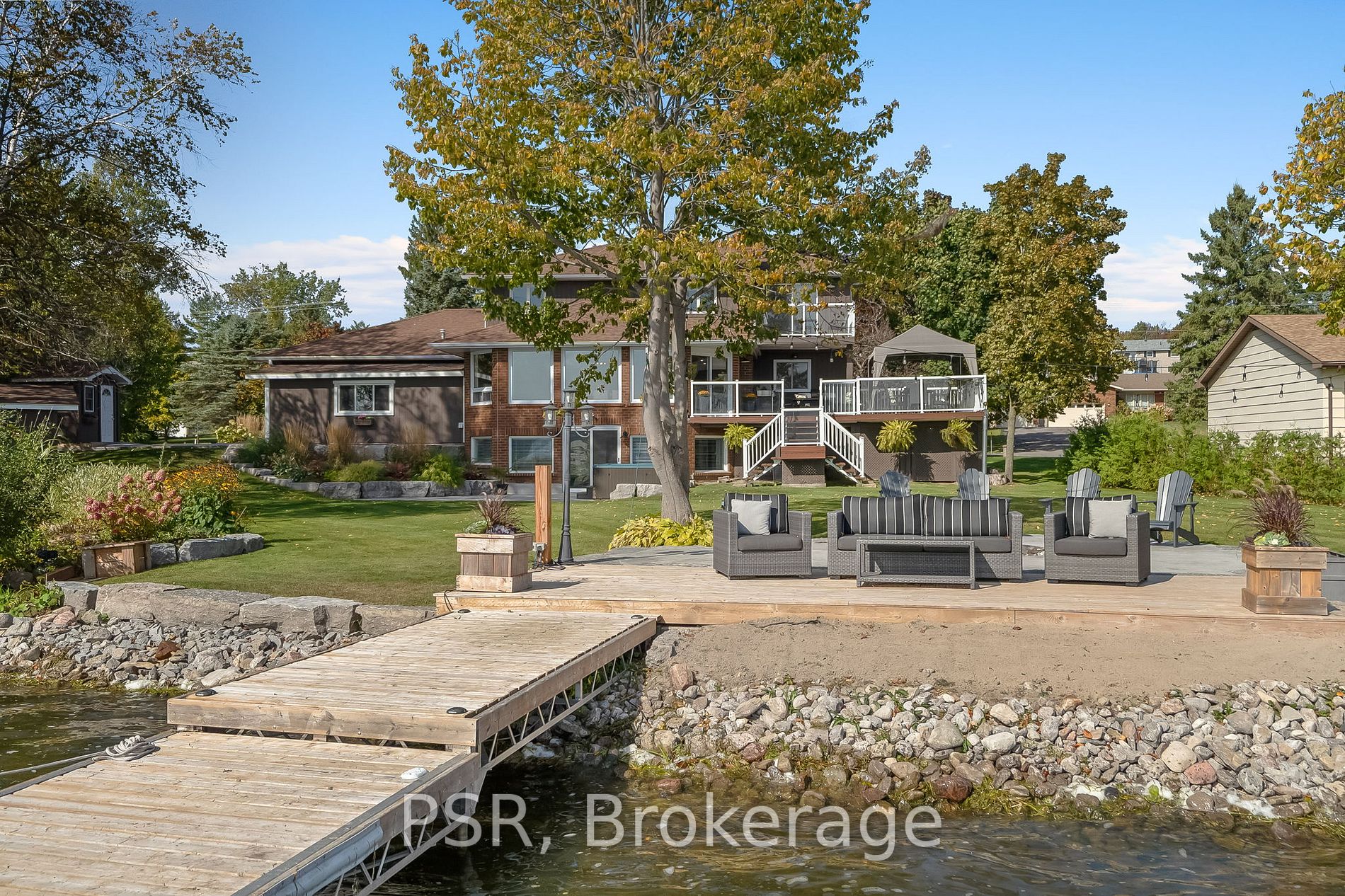 299 Gifford Dr