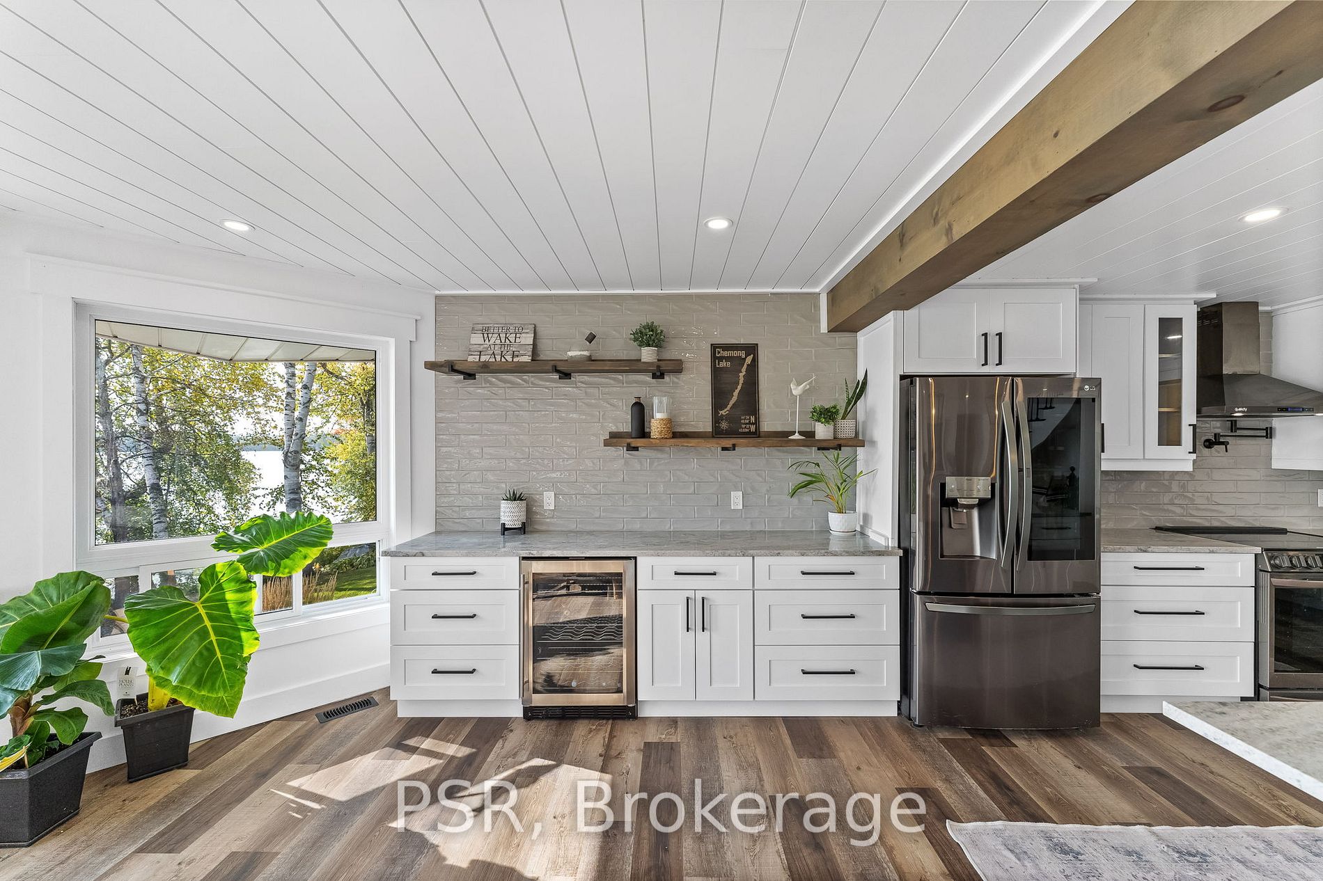 299 Gifford Dr