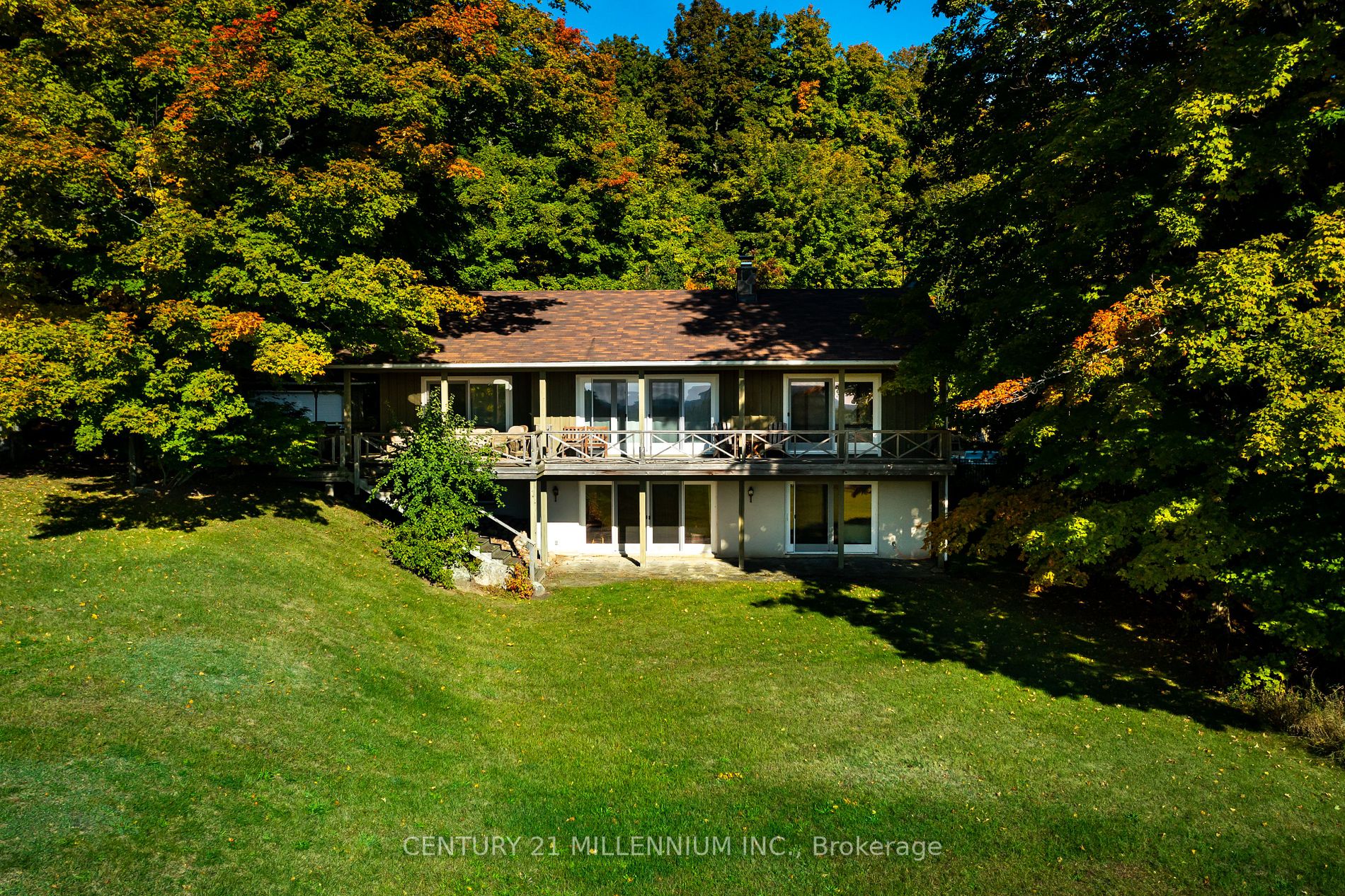 388239 Mono Centre Rd