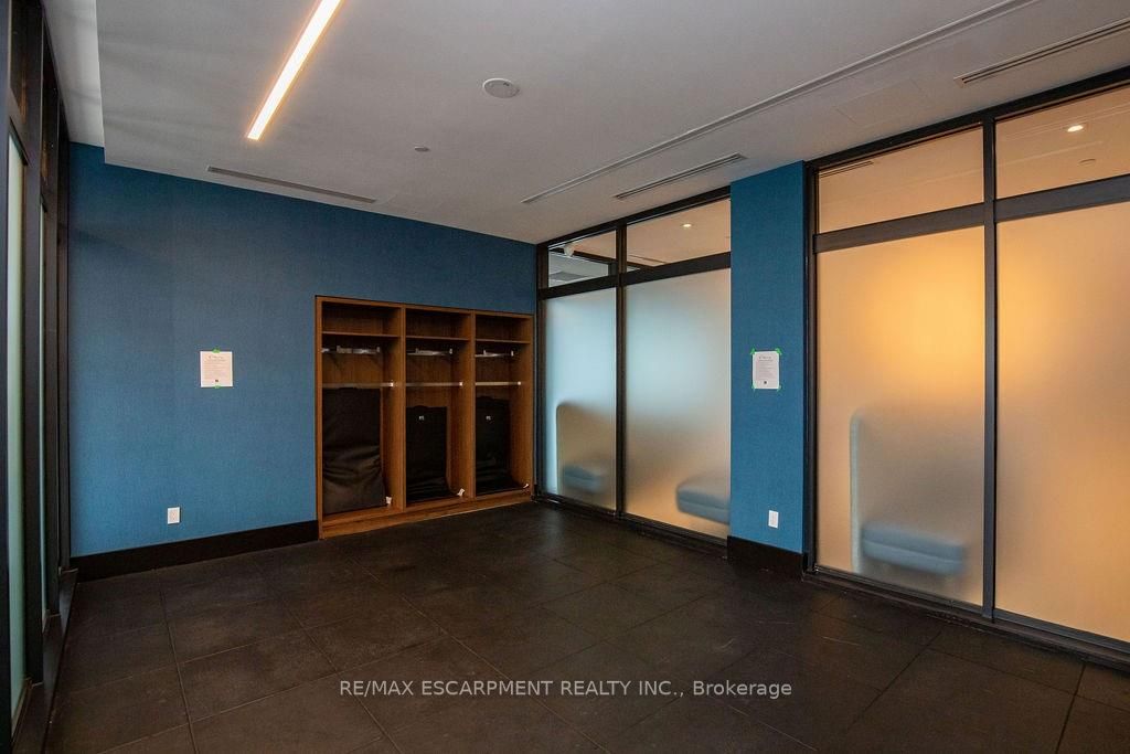 10 Windward Dr, #76