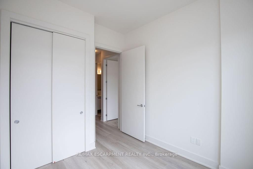 10 Windward Dr, #76