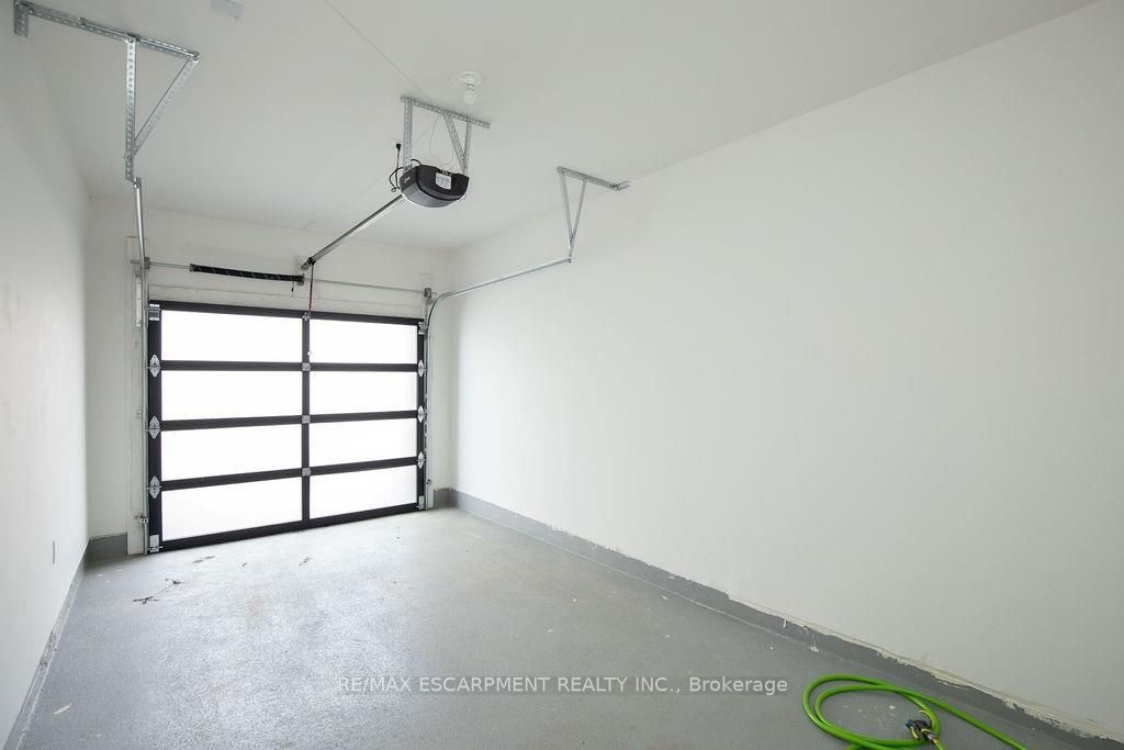 10 Windward Dr, #76