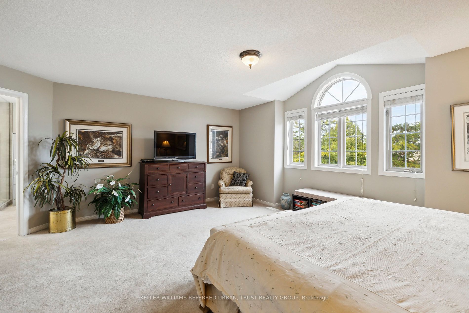 29 Tamarack Crt