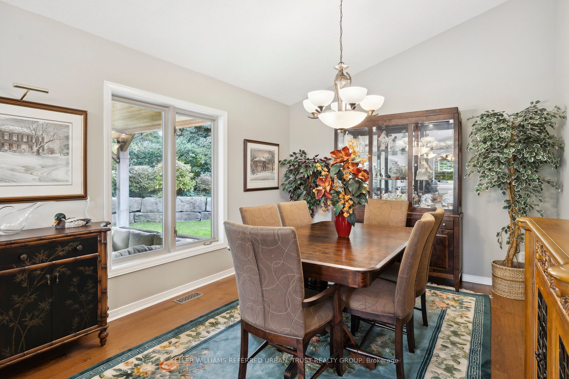 29 Tamarack Crt