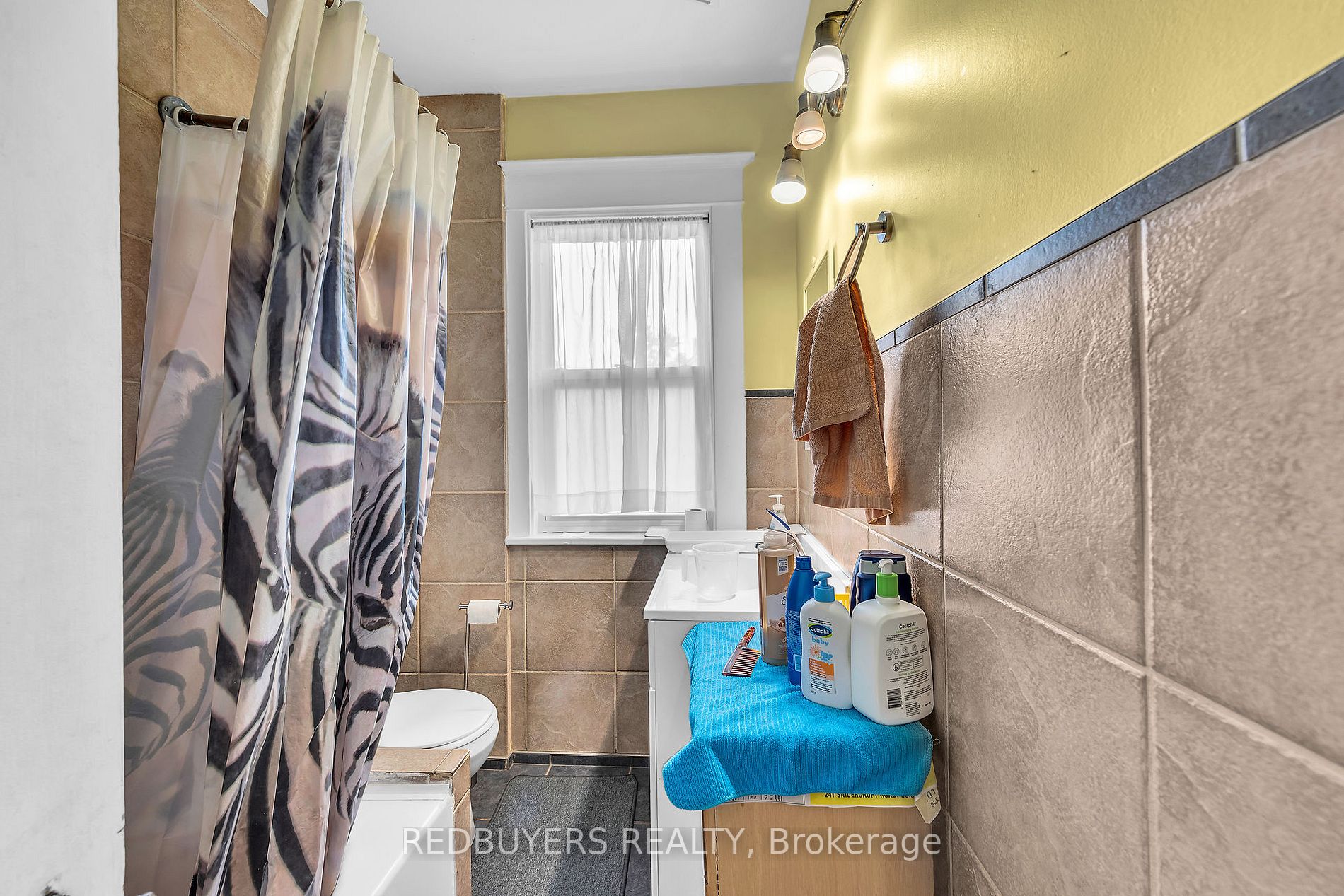 4613 Ryerson Cres