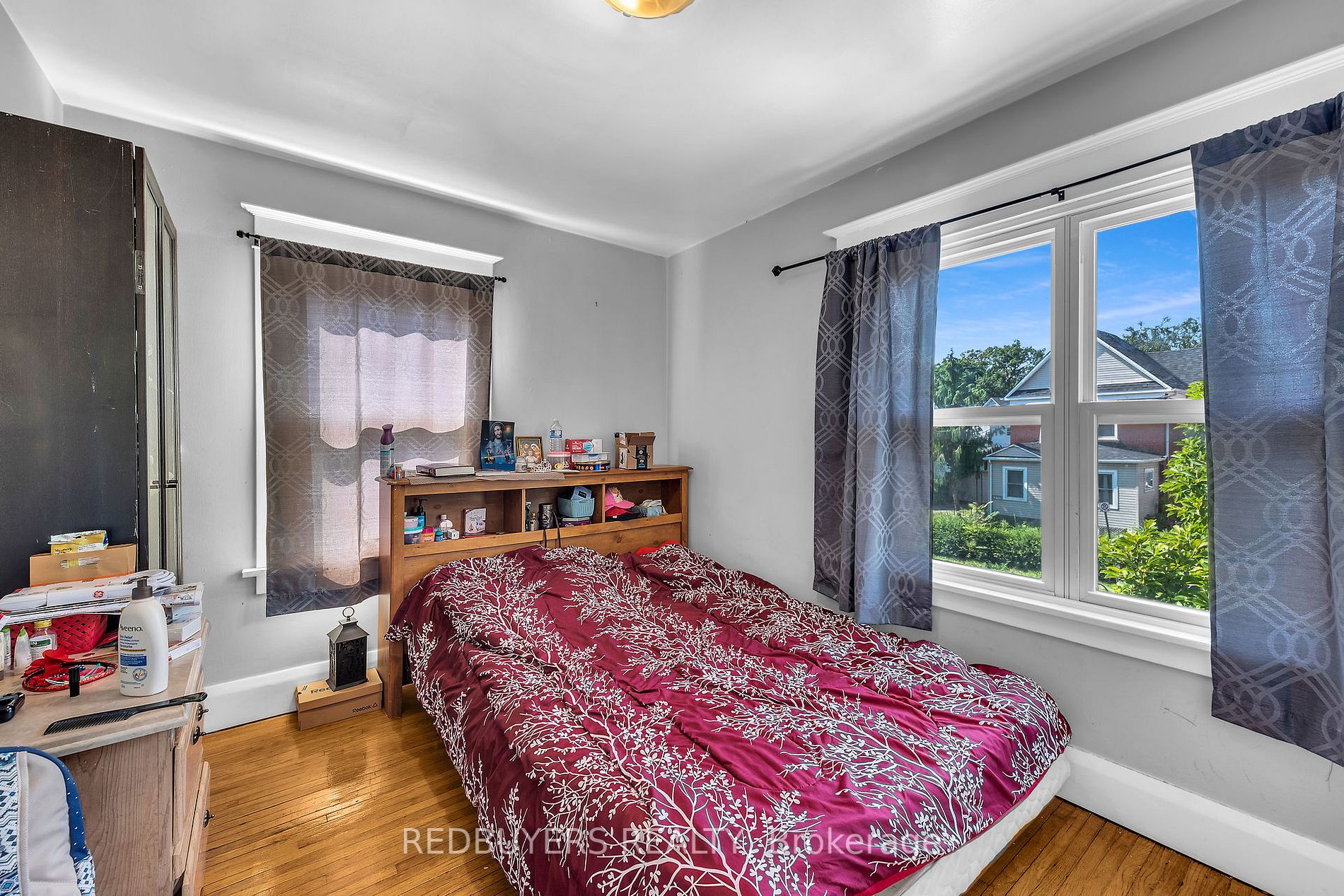 4613 Ryerson Cres