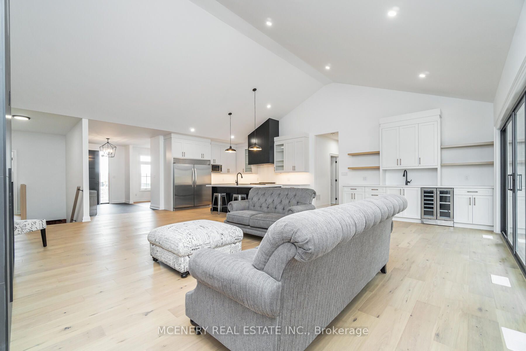 29 Stewart Dr