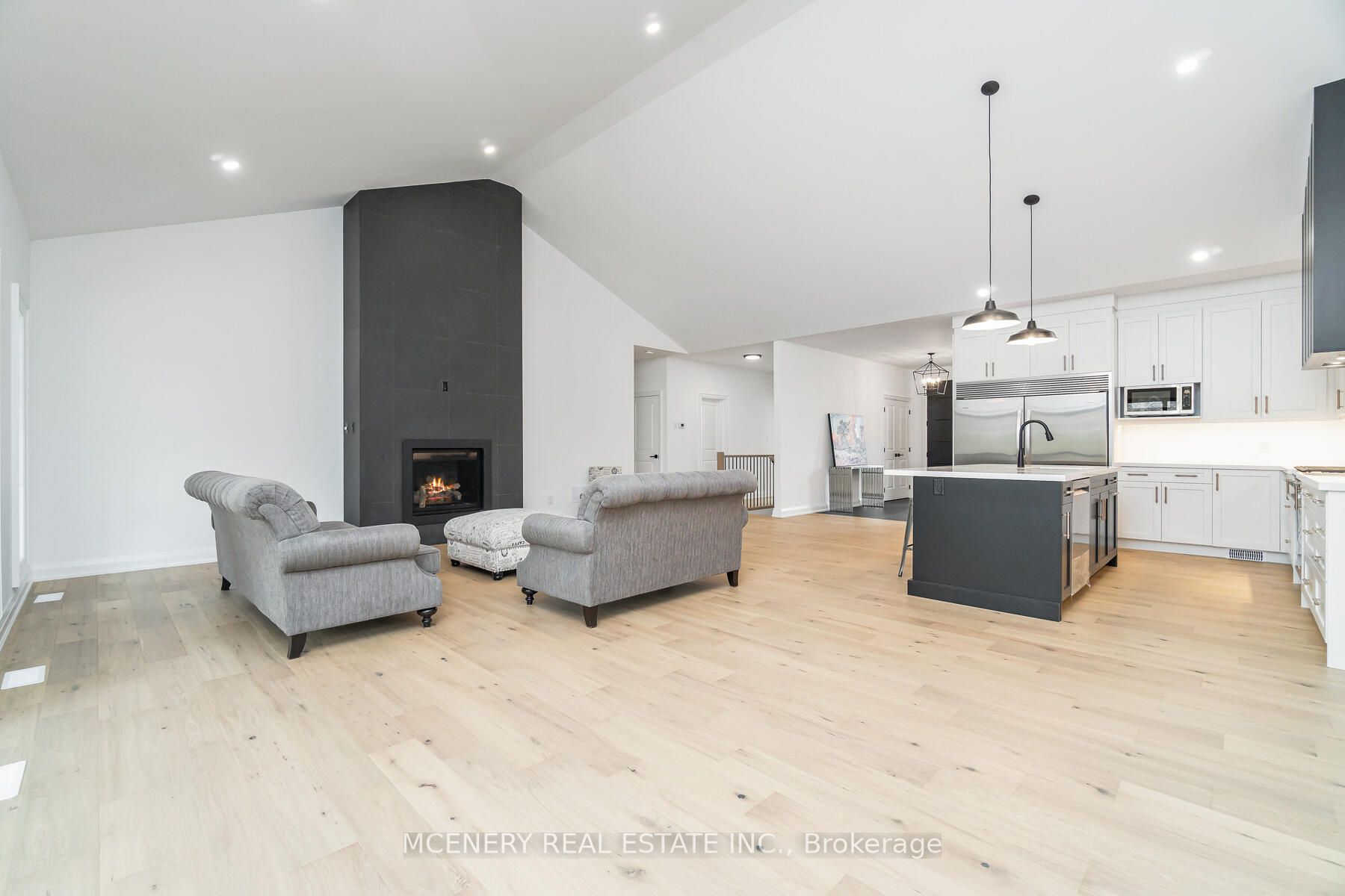 29 Stewart Dr