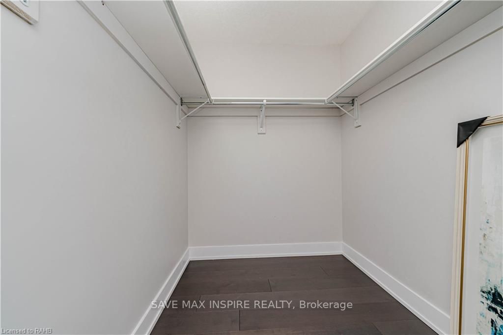 31 Sadielou Blvd