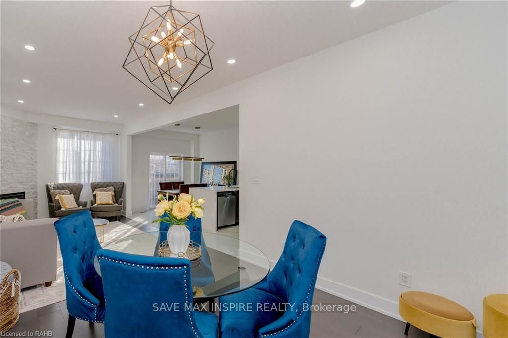 31 Sadielou Blvd