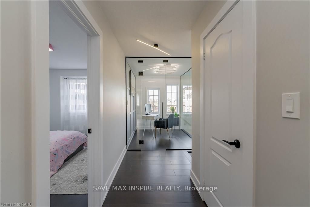 31 Sadielou Blvd