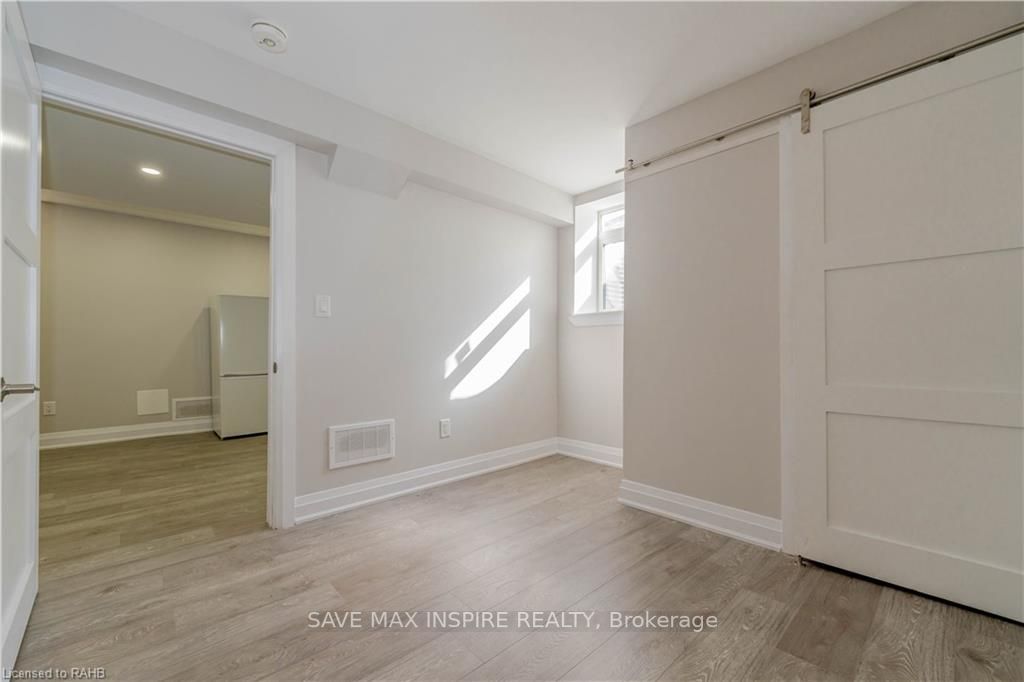 31 Sadielou Blvd