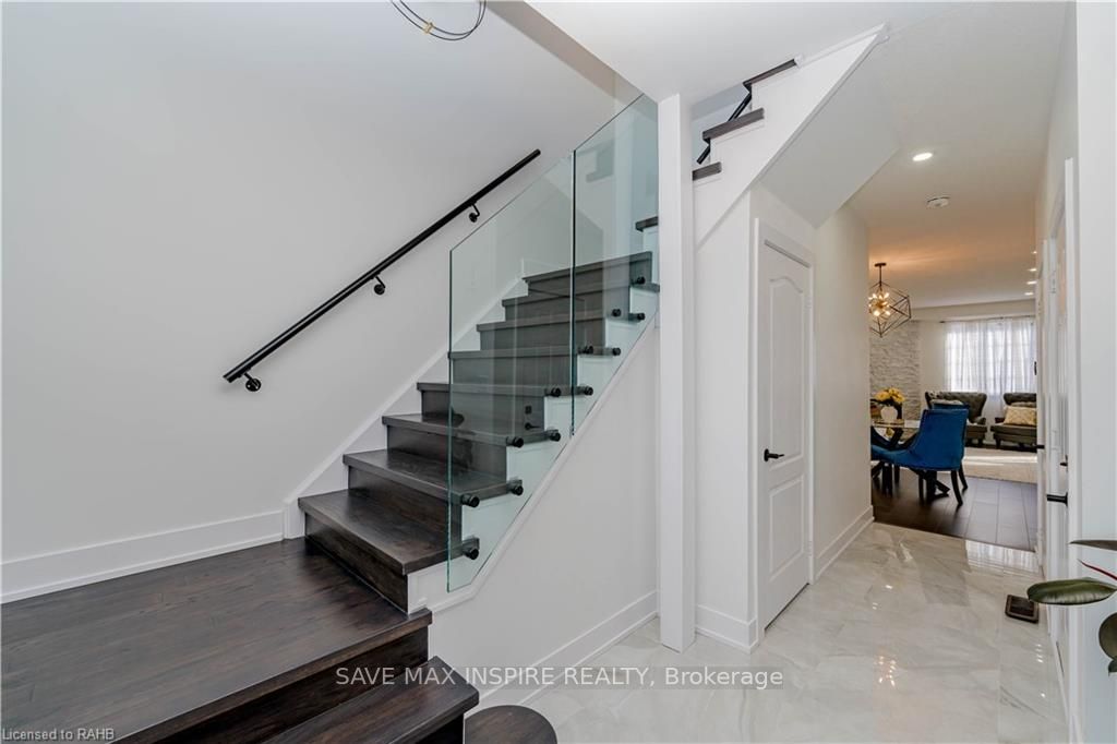 31 Sadielou Blvd