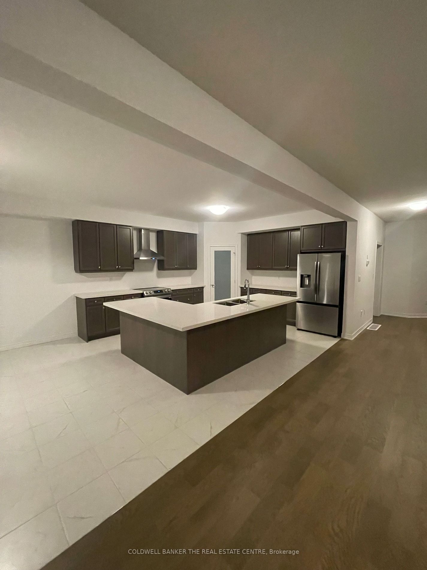 330 Gillespie Dr