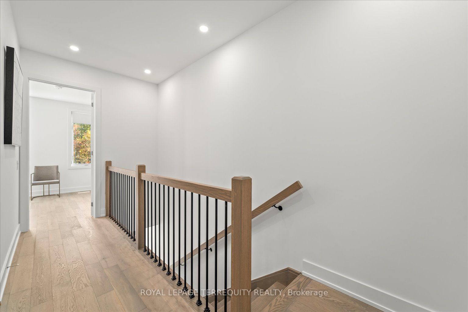 35 Rockmount Crescent