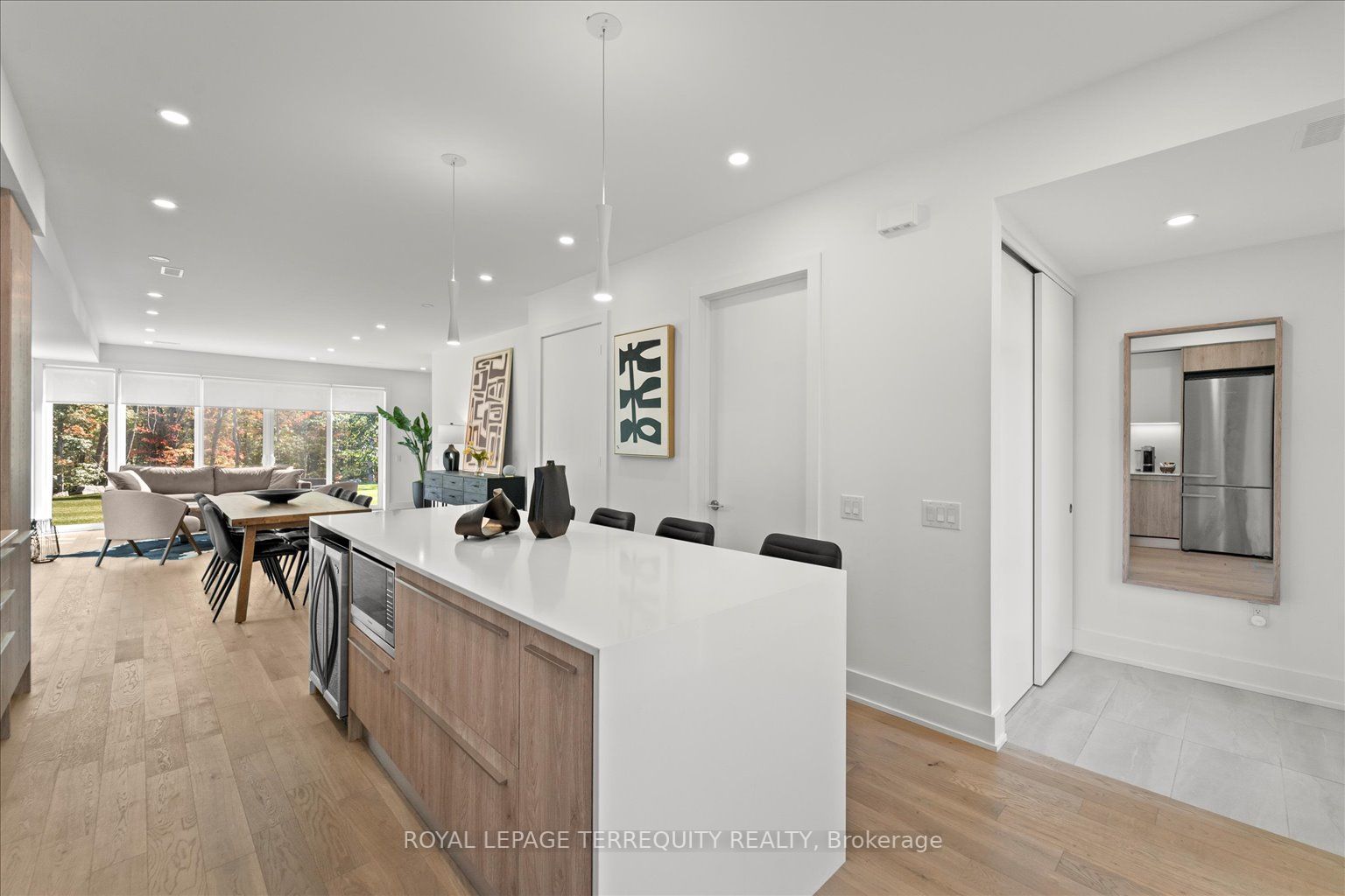 35 Rockmount Crescent