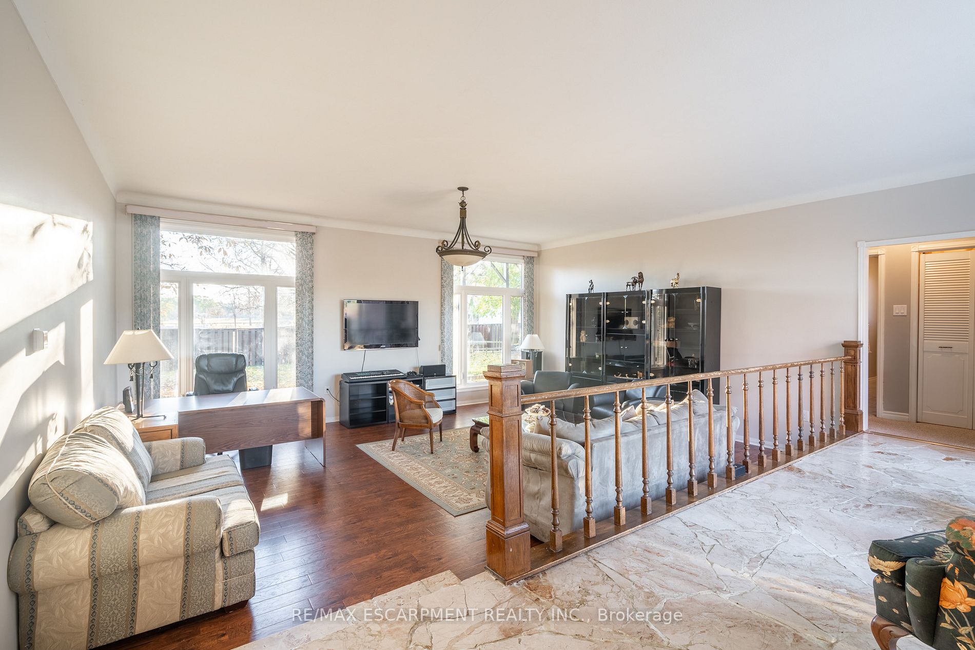 1593 Highway 6
