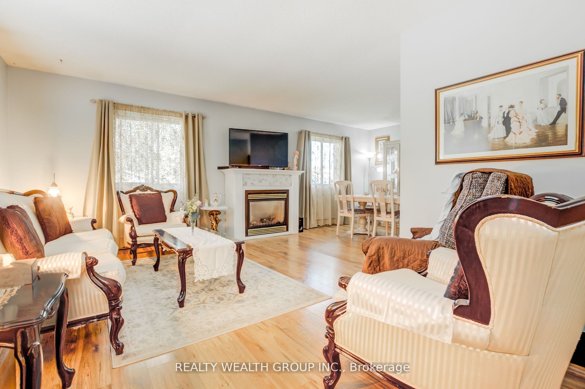 221 Russet Rd