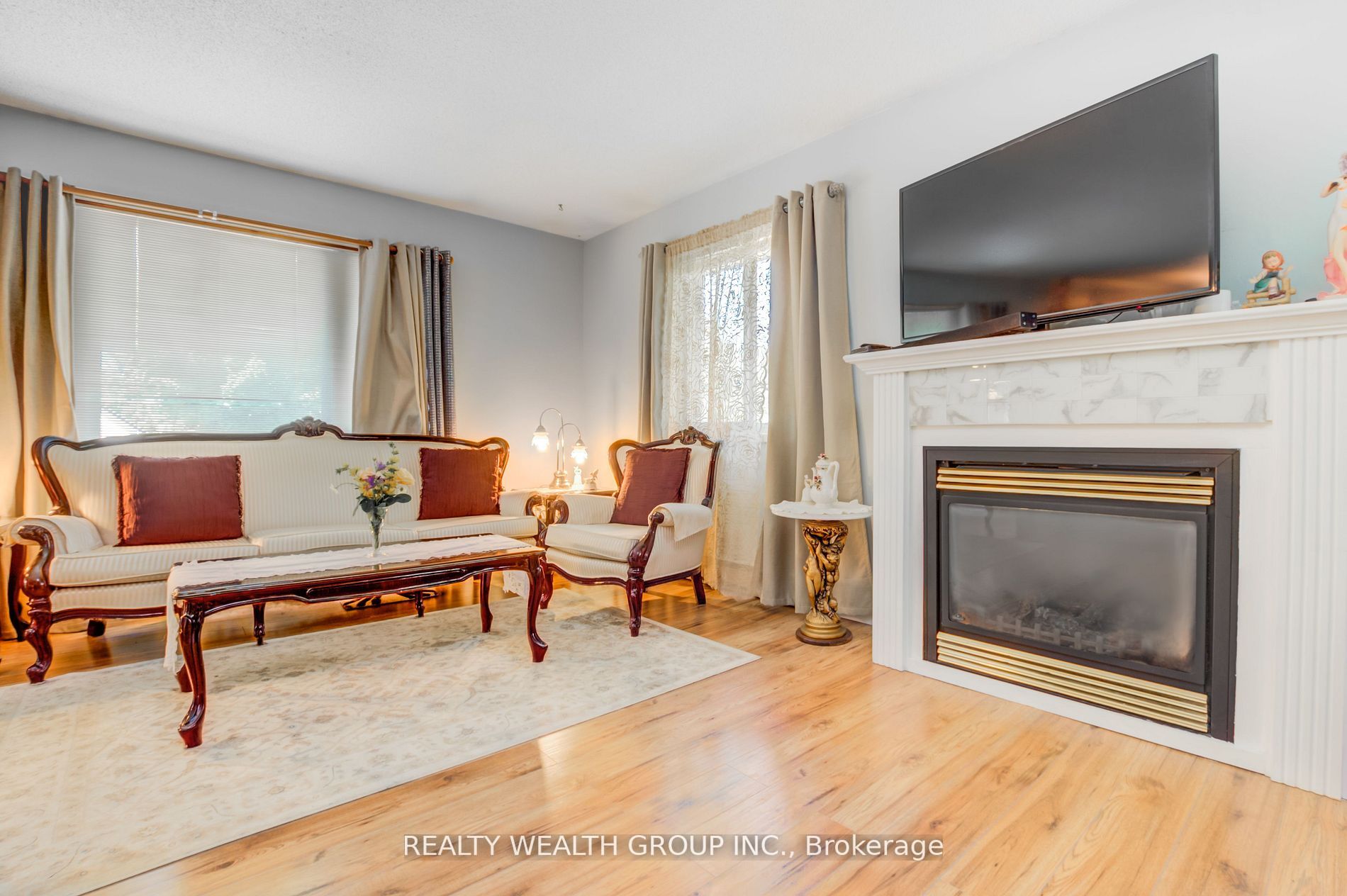 221 Russet Rd