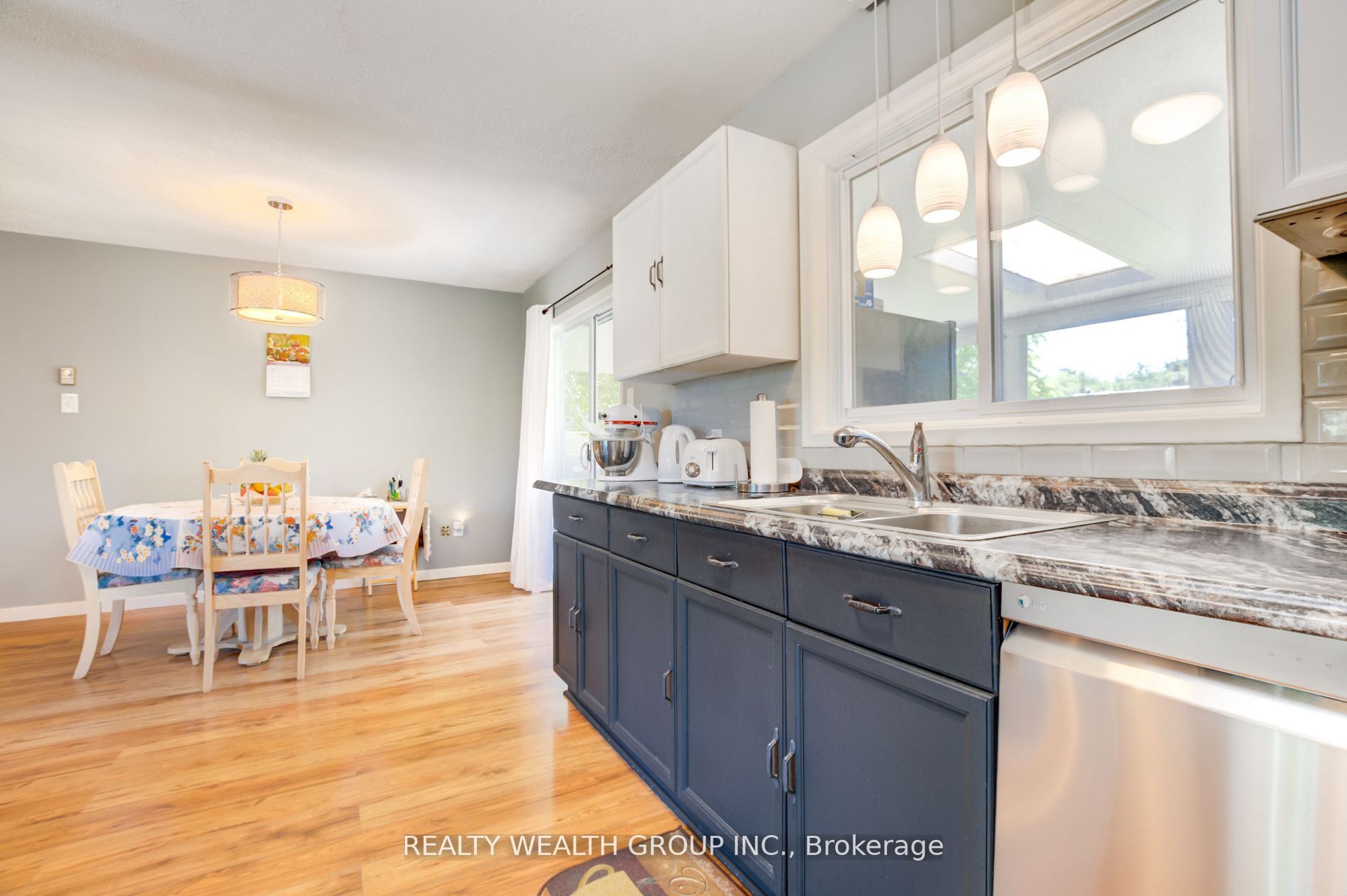 221 Russet Rd