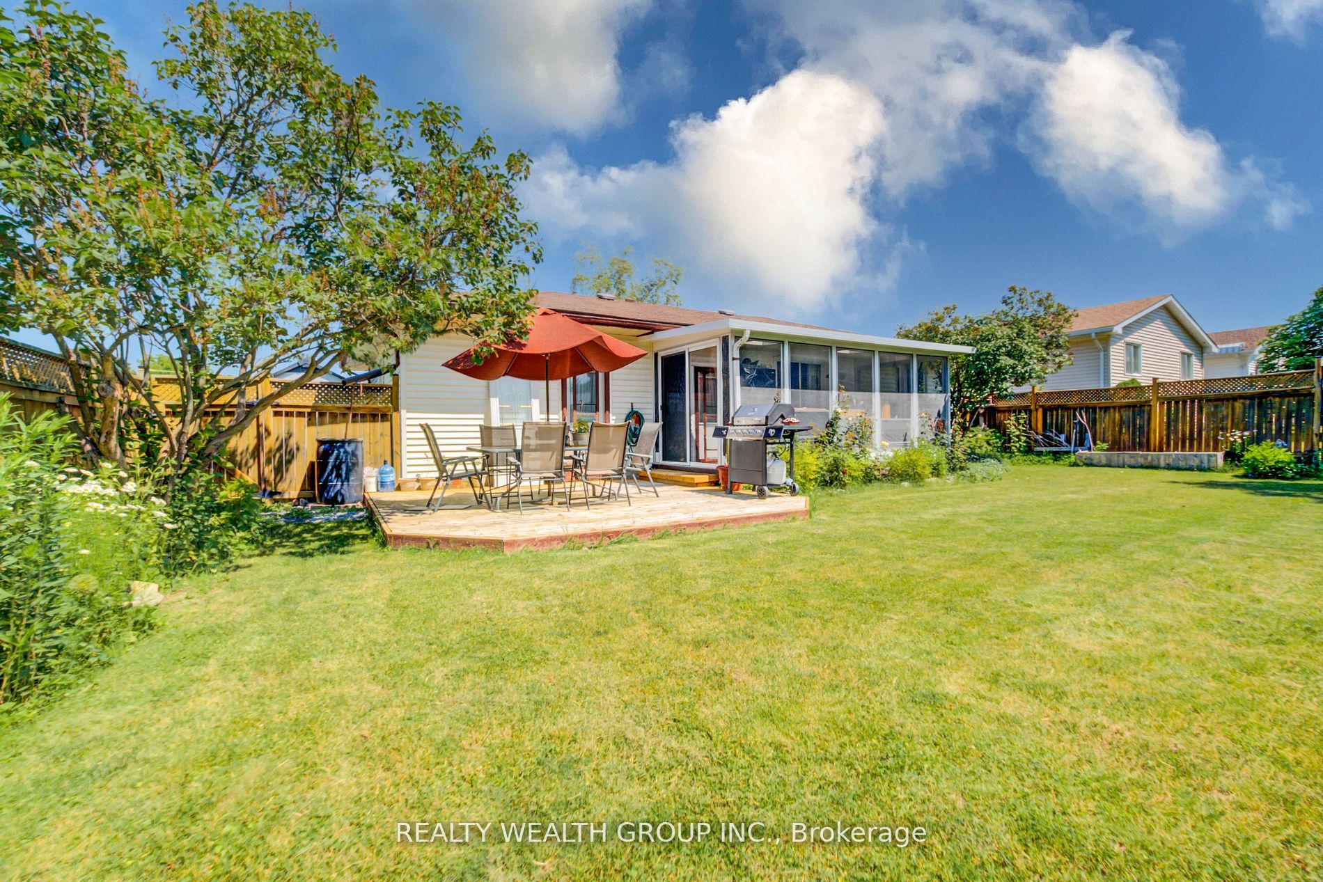 221 Russet Rd
