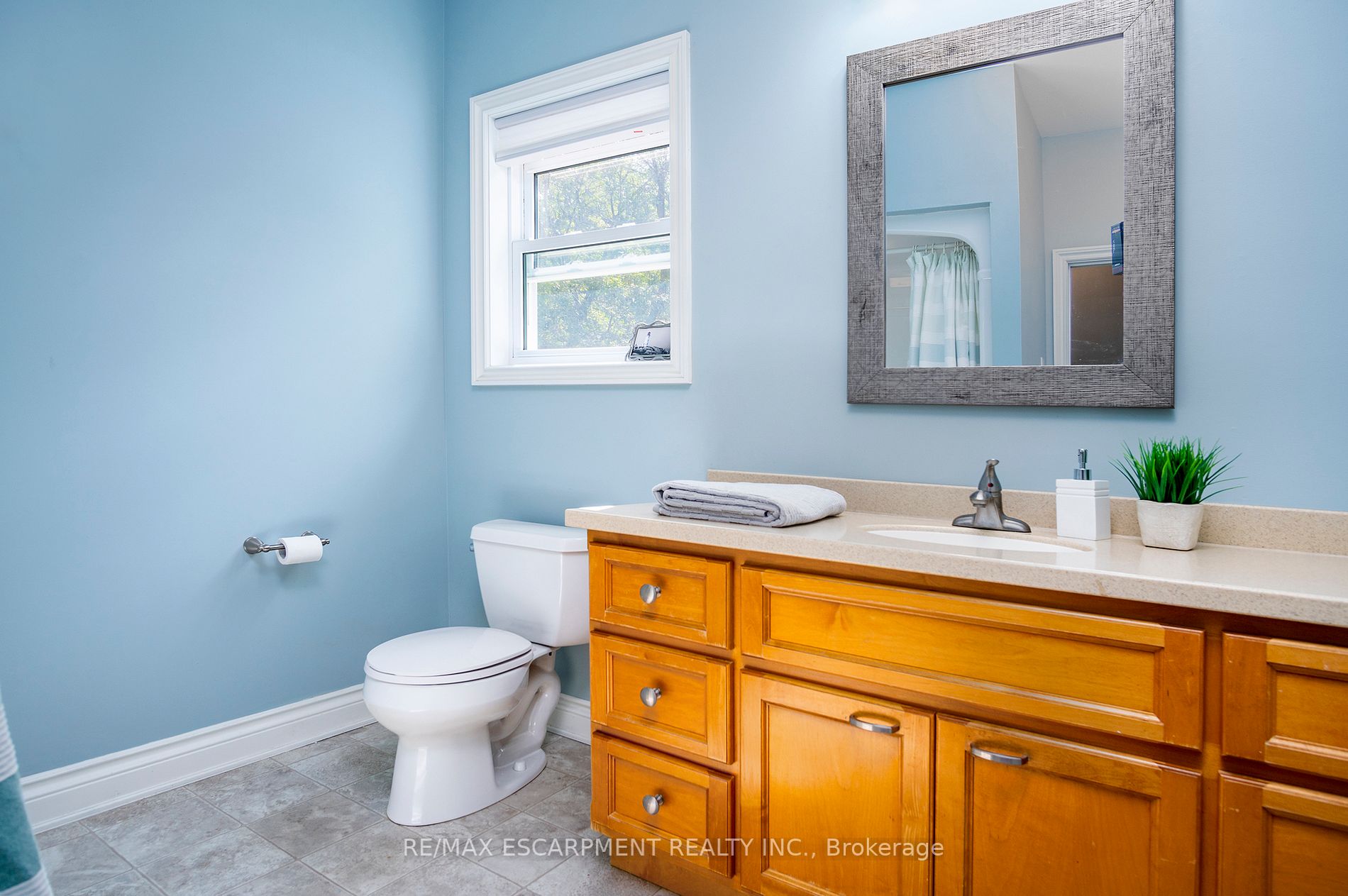 565 Charlotteville Rd 5