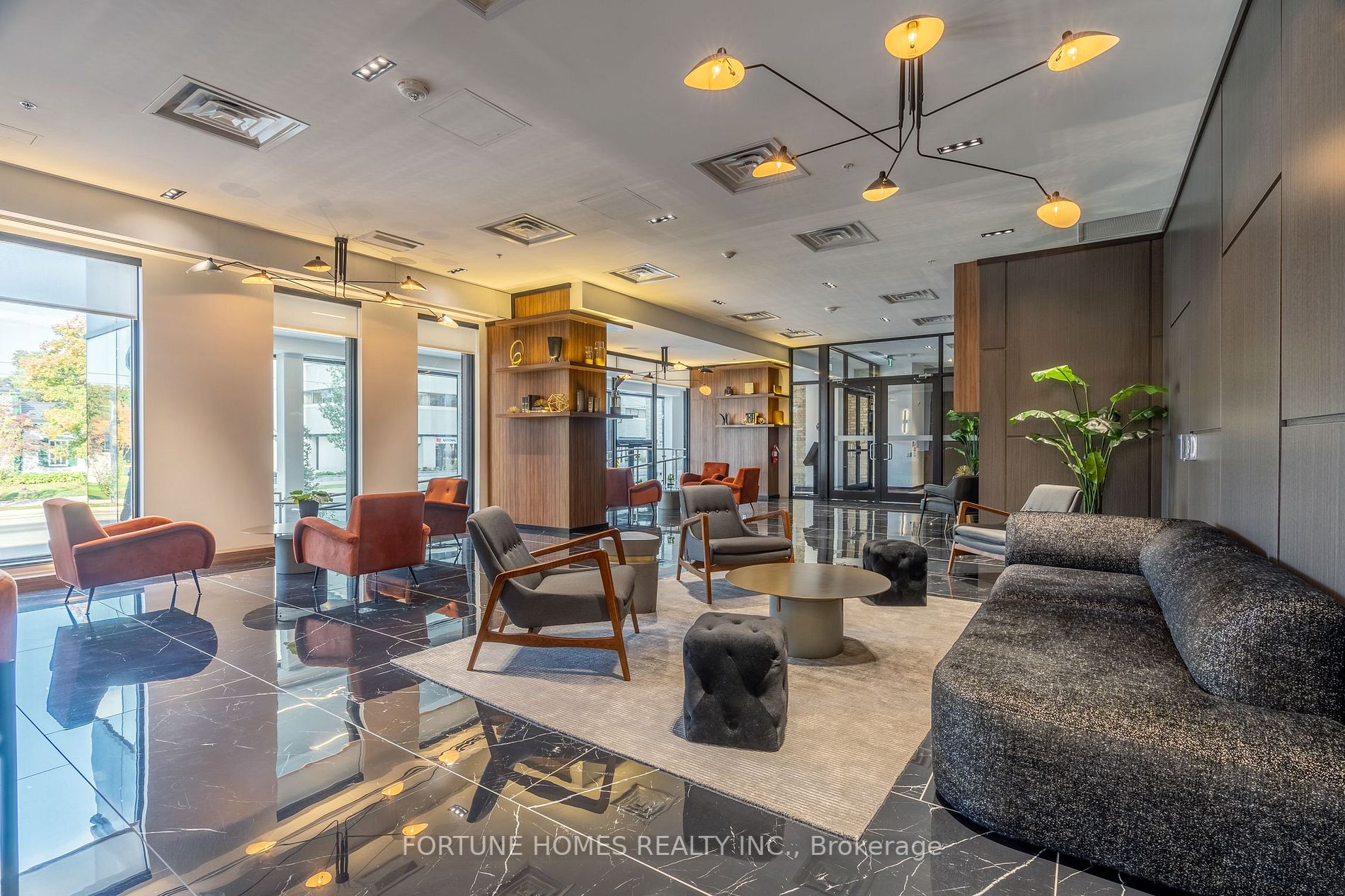 181 King Street S, #1712