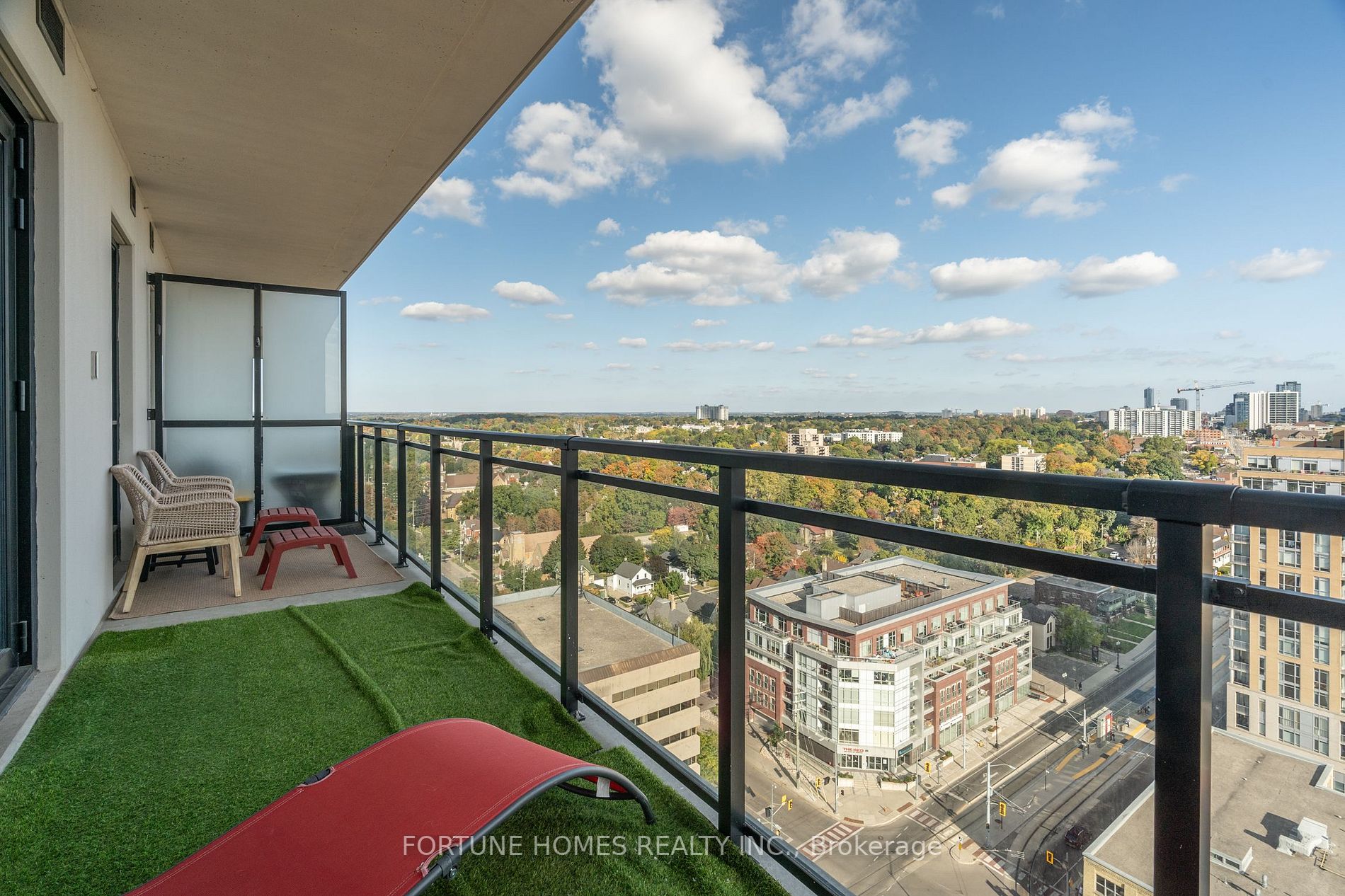 181 King Street S, #1712