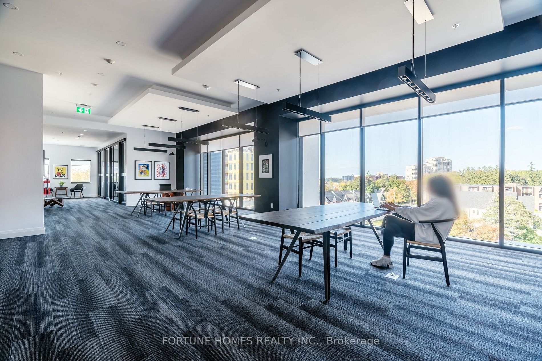 181 King Street S, #1712