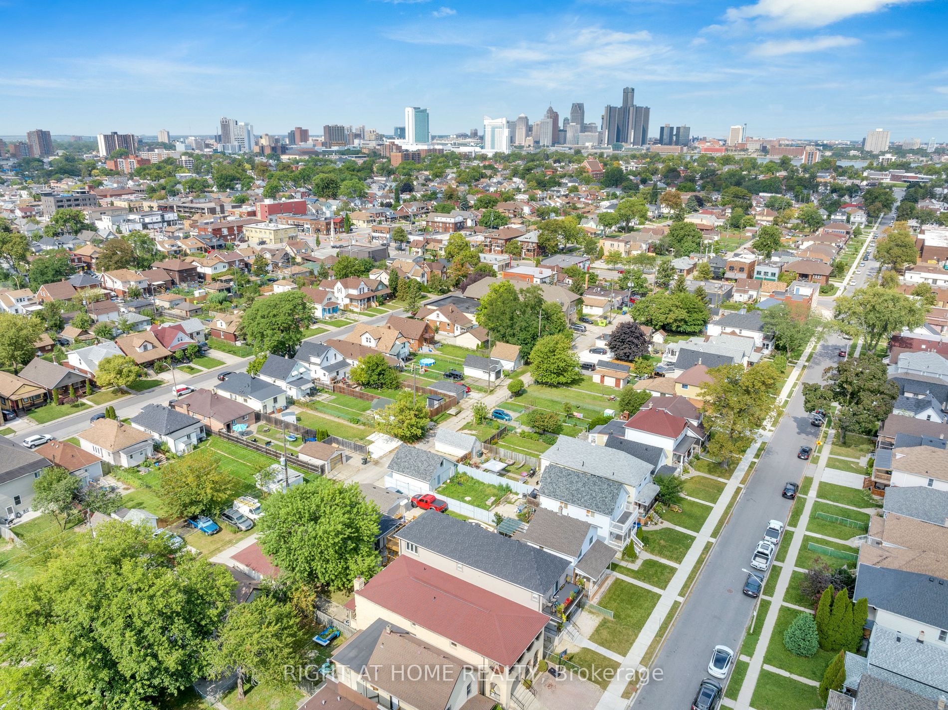1107 Marion Ave