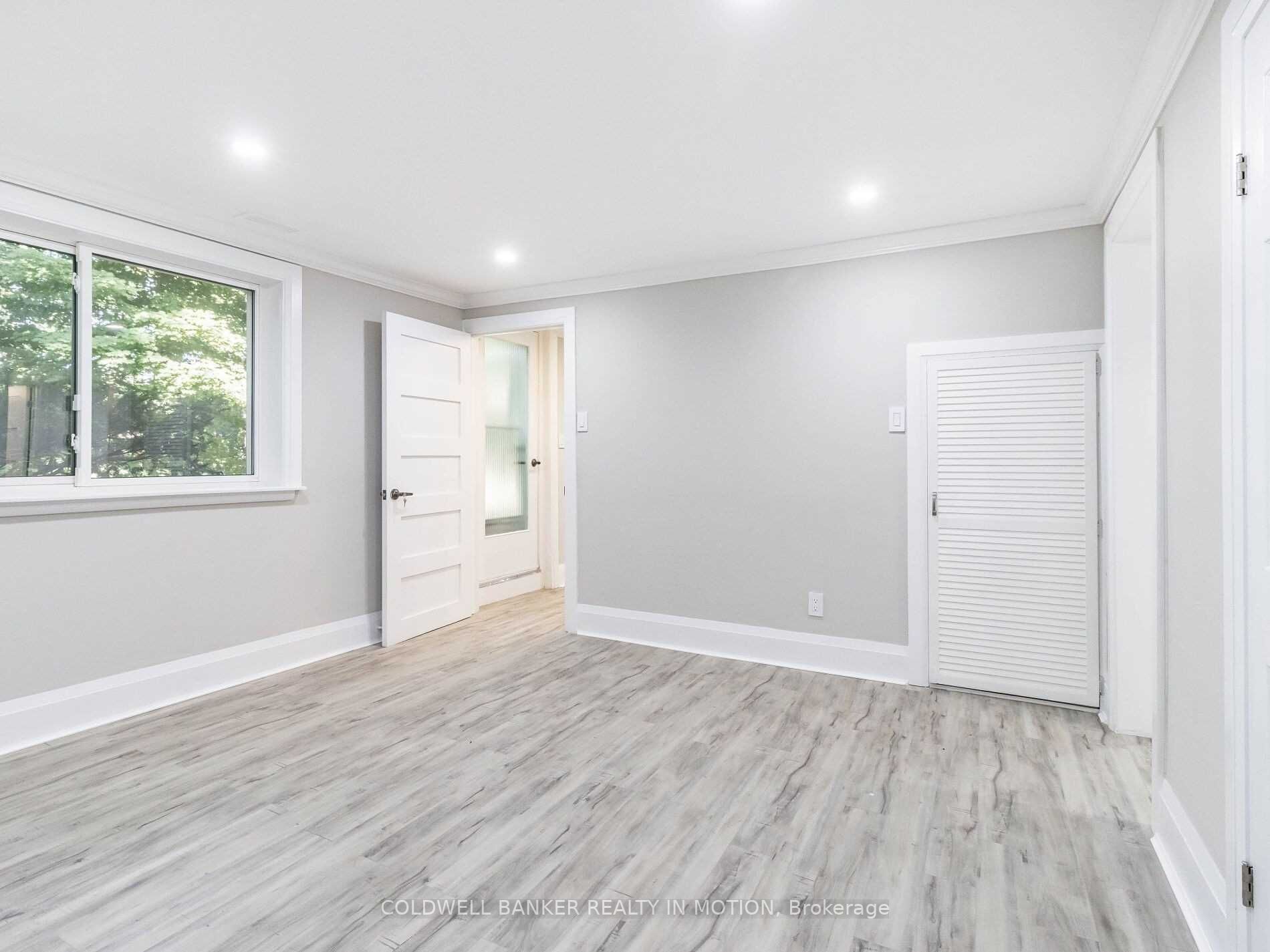 248 Robina Rd