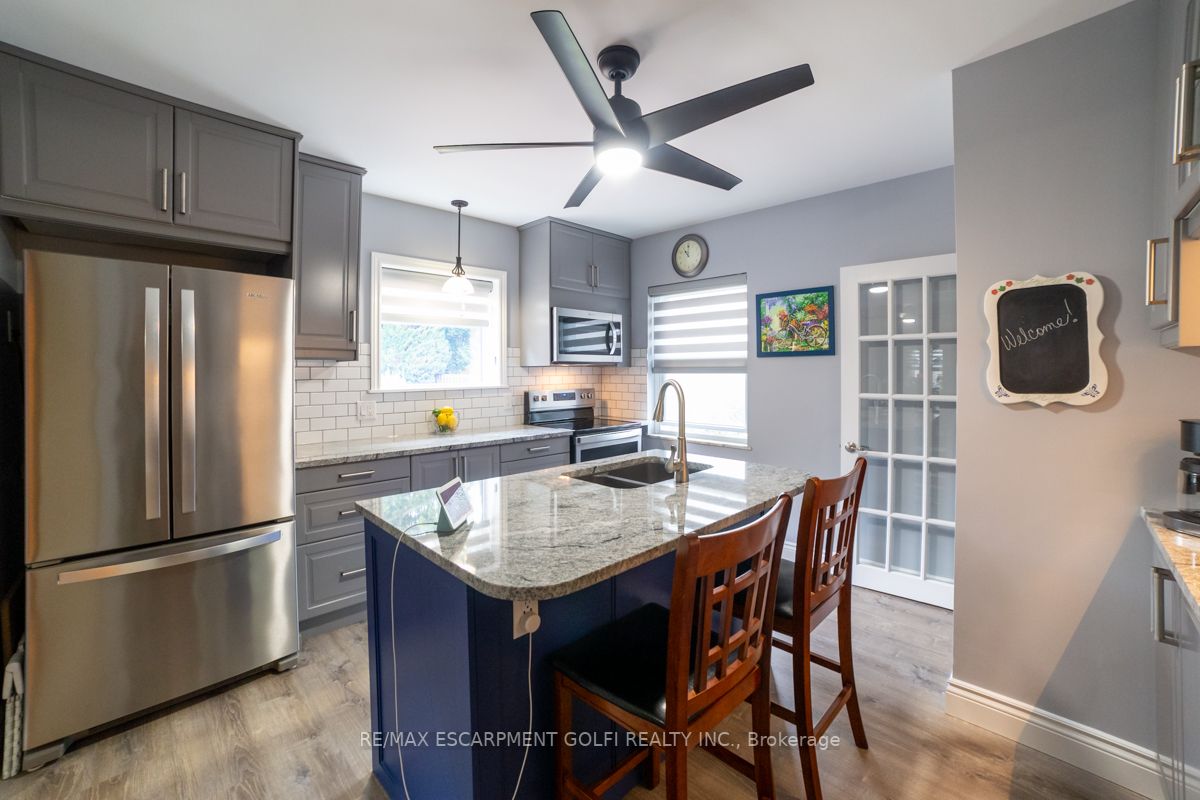 109 Sunning Hill Ave